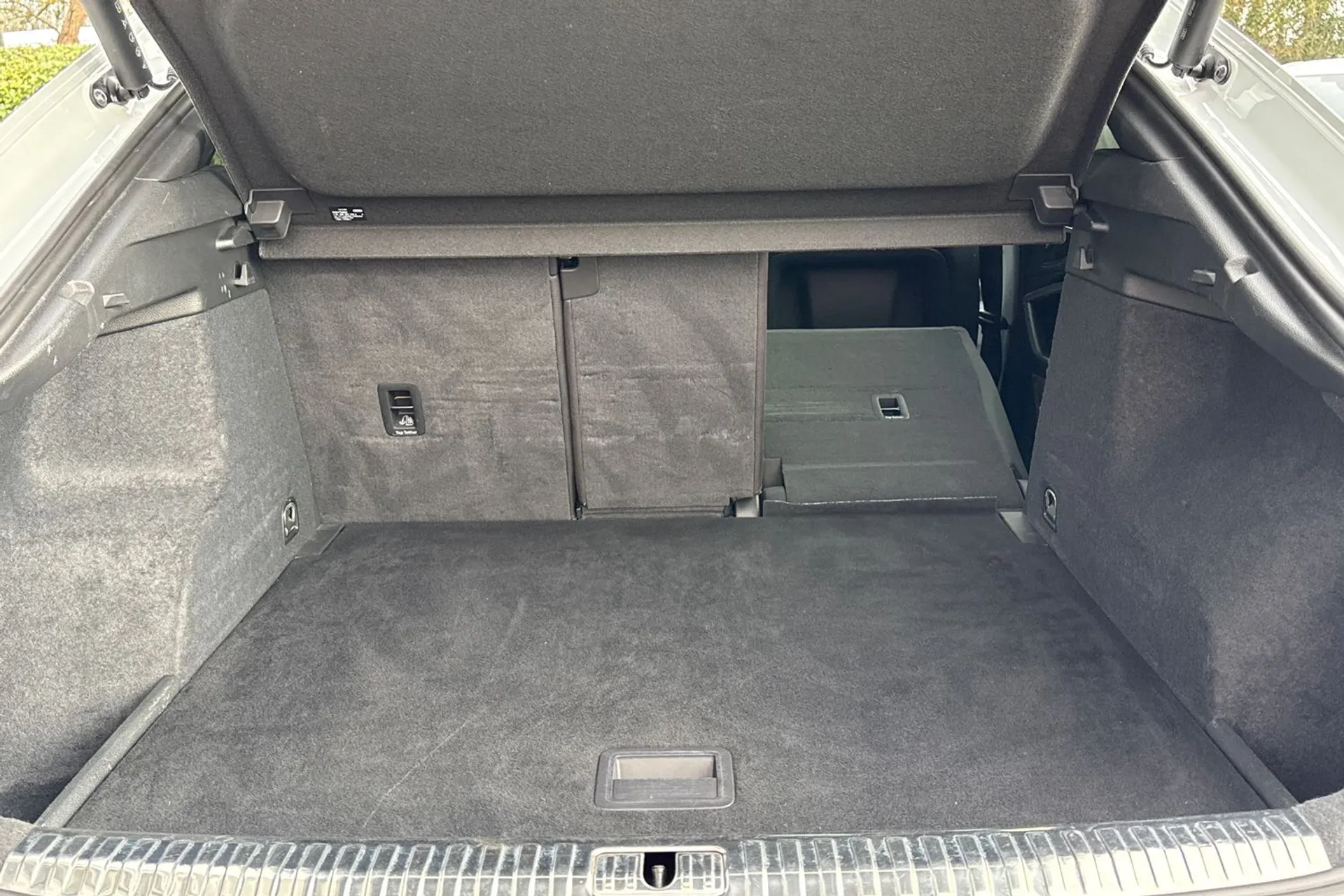 Audi RS Q3 thumbnail image number 41