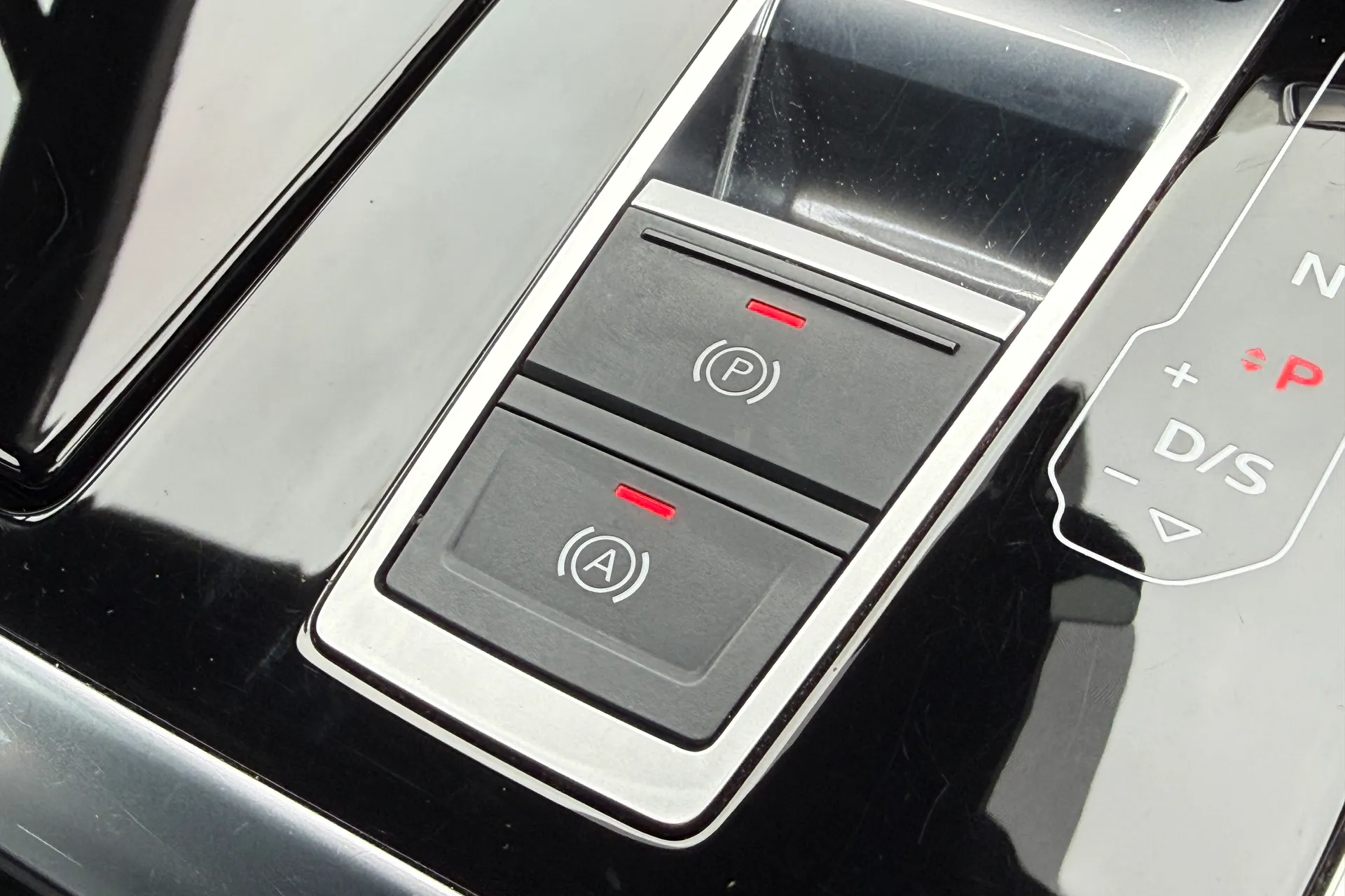 Audi Q7 thumbnail image number 42