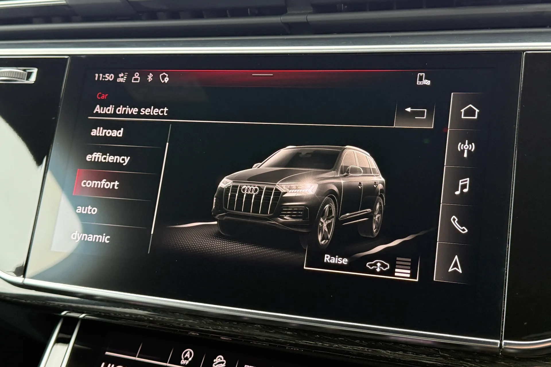 Audi Q7 thumbnail image number 8