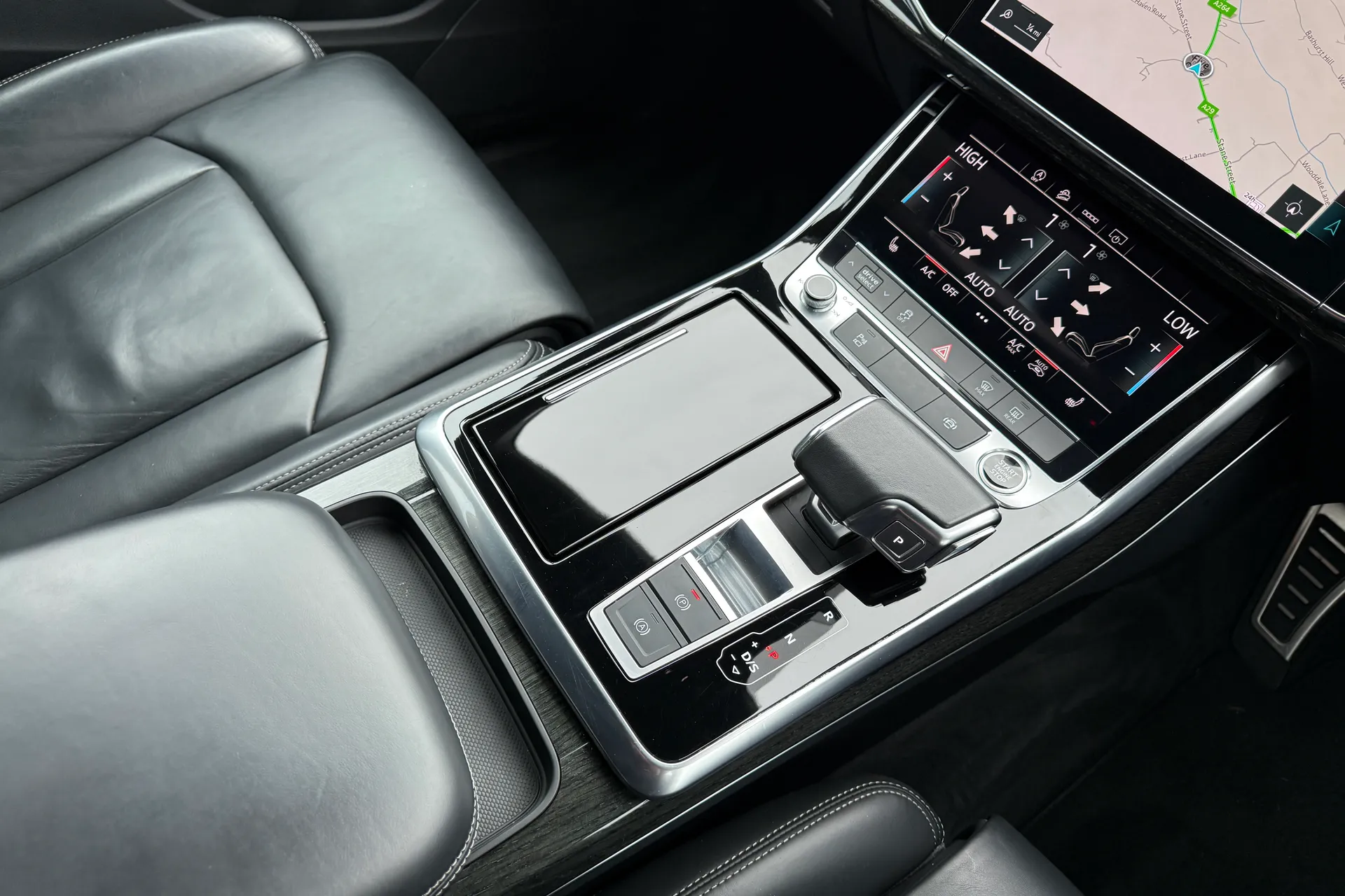 Audi Q7 thumbnail image number 41