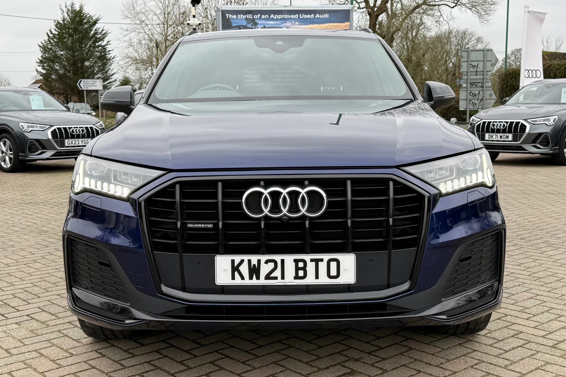 Audi Q7 thumbnail image number 25