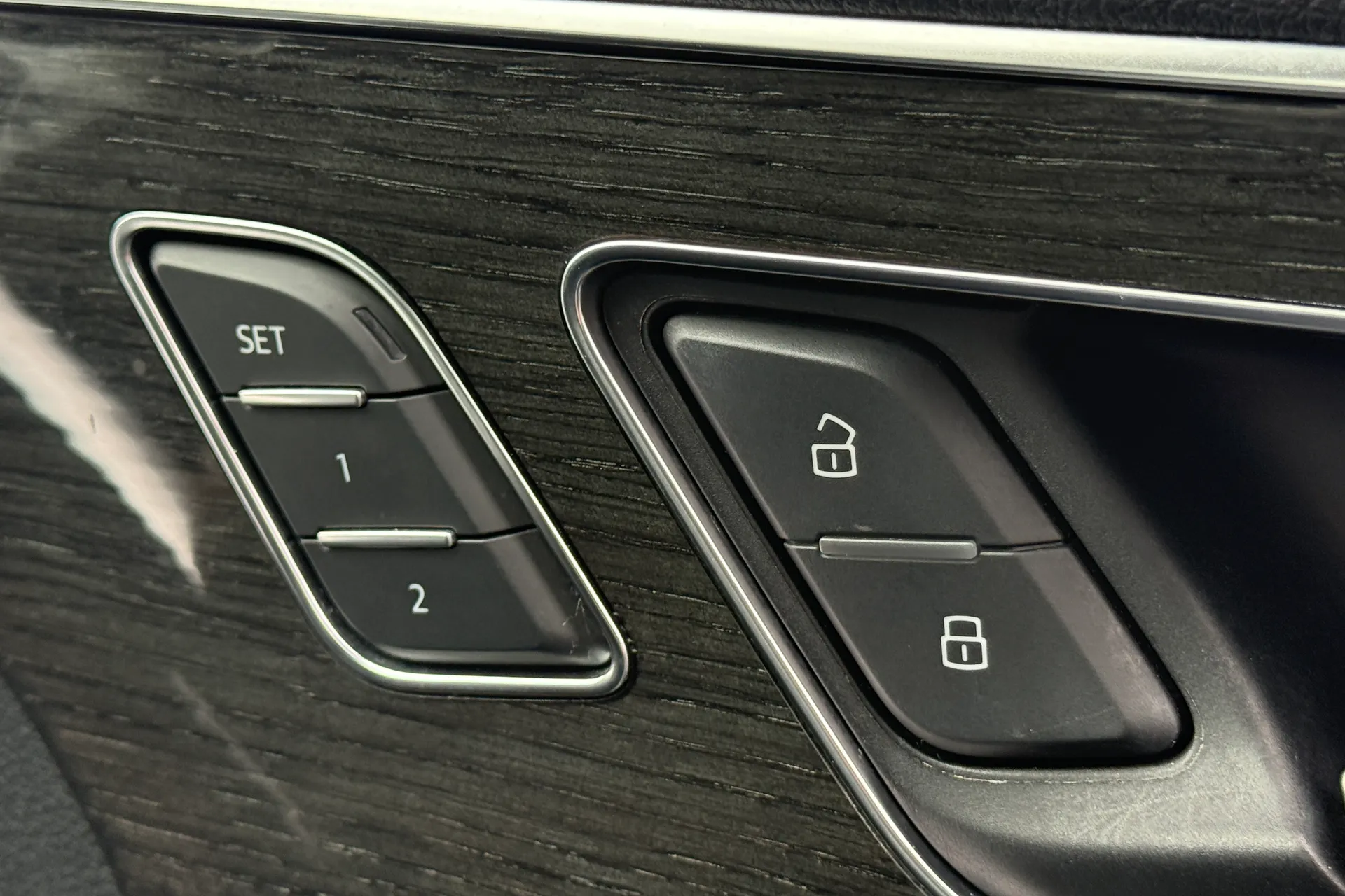 Audi Q7 thumbnail image number 16