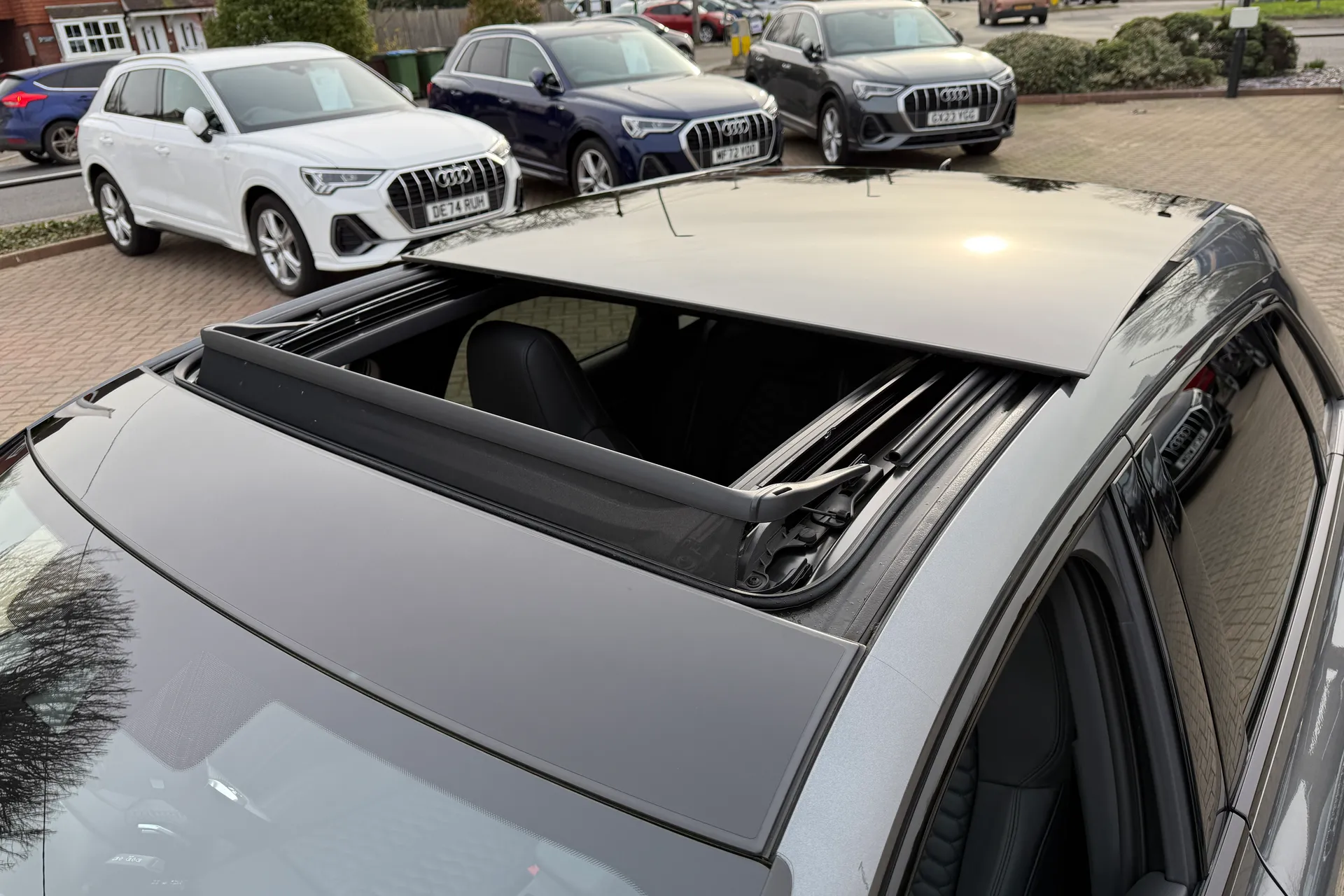 Audi RS3 thumbnail image number 8