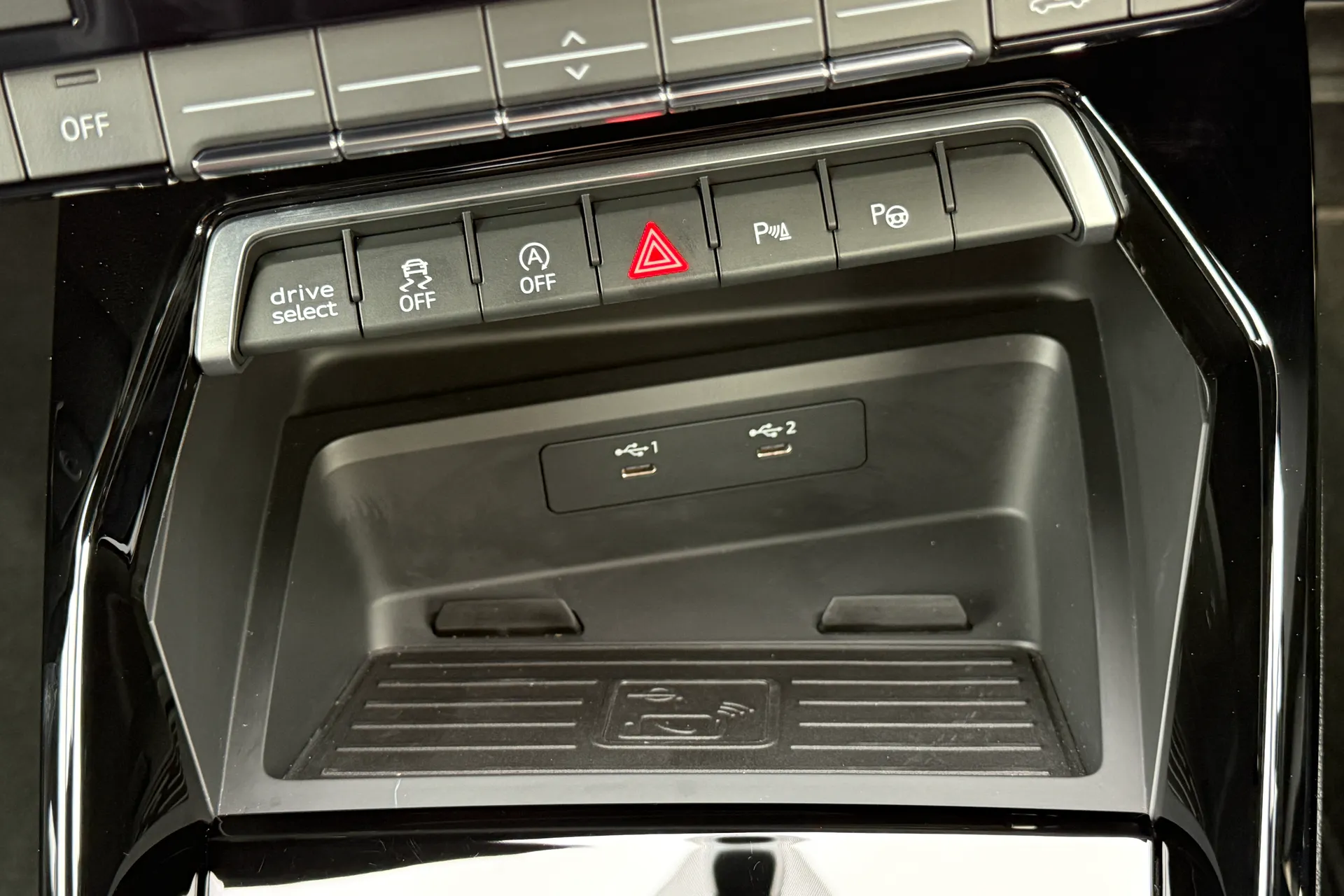 Audi RS3 thumbnail image number 17