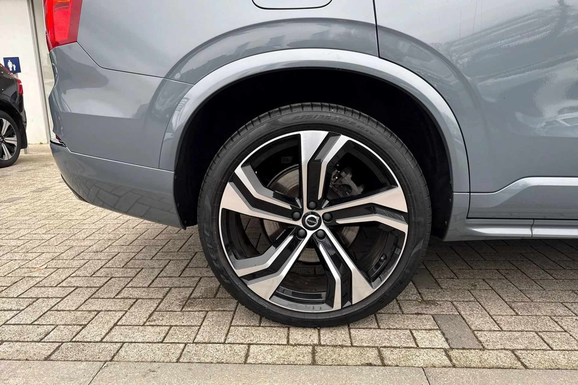 Volvo XC90 thumbnail image number 15