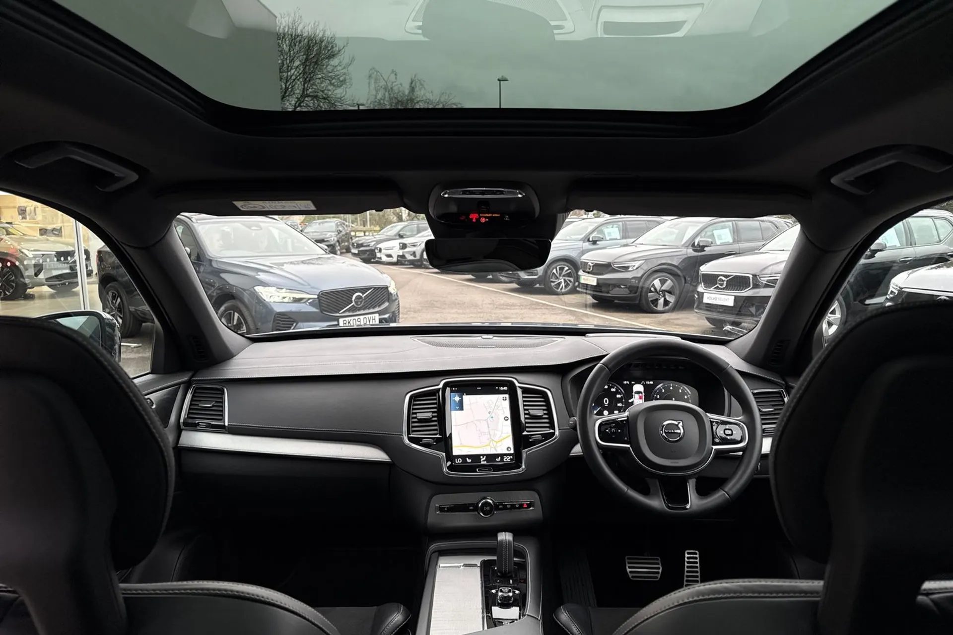 Volvo XC90 thumbnail image number 3