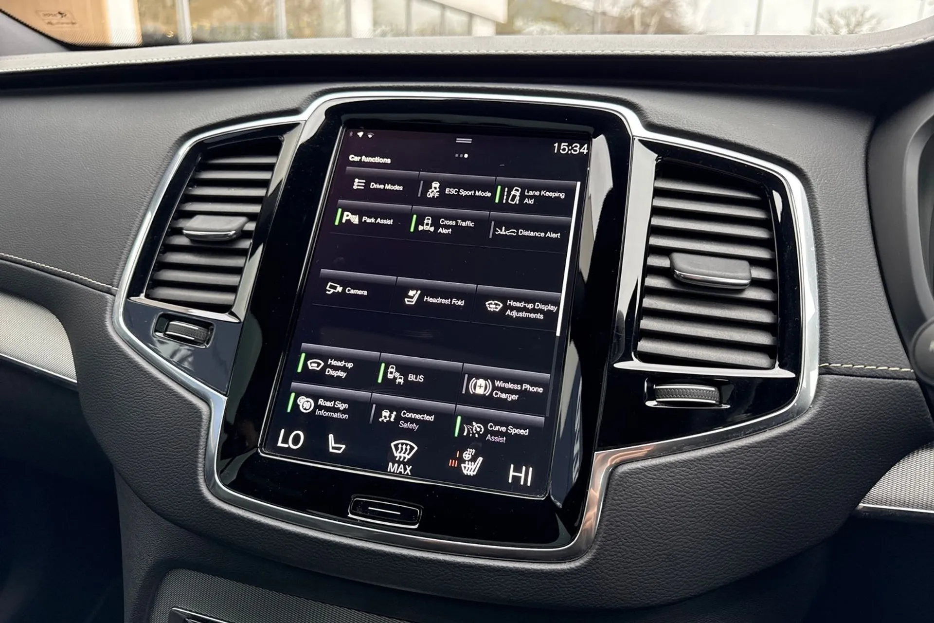 Volvo XC90 thumbnail image number 42