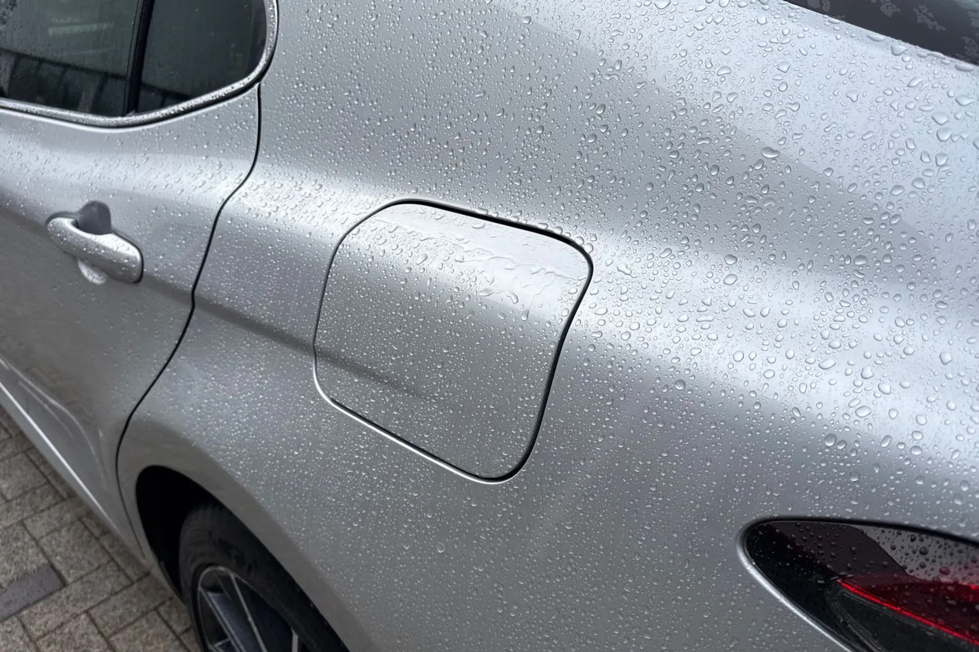 TOYOTA CAMRY thumbnail image number 19