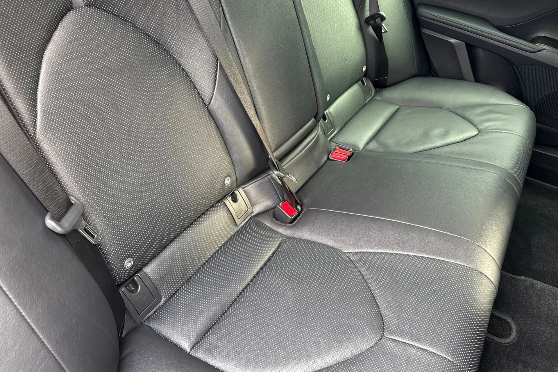 TOYOTA CAMRY thumbnail image number 25