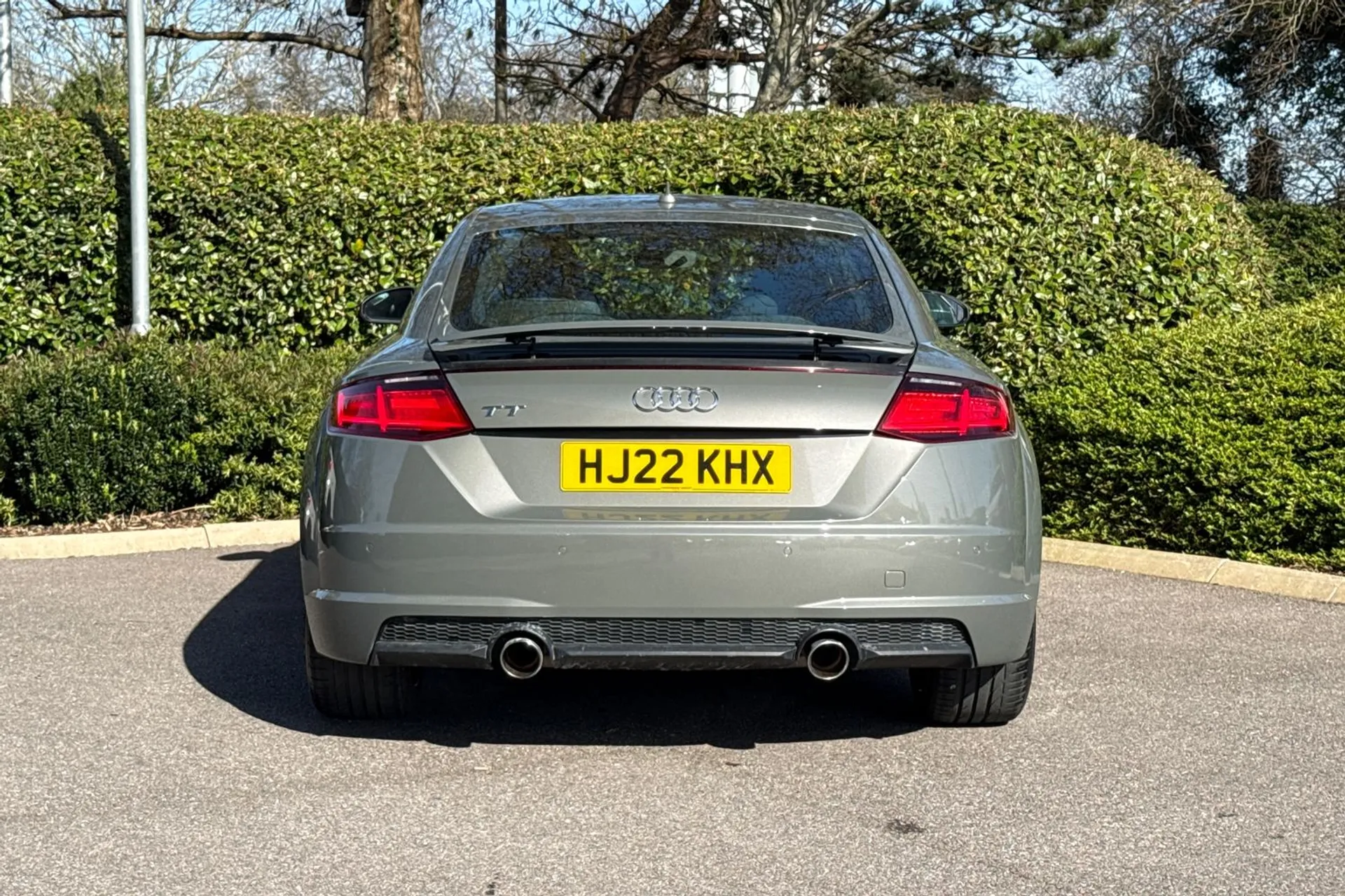Audi TT thumbnail image number 8