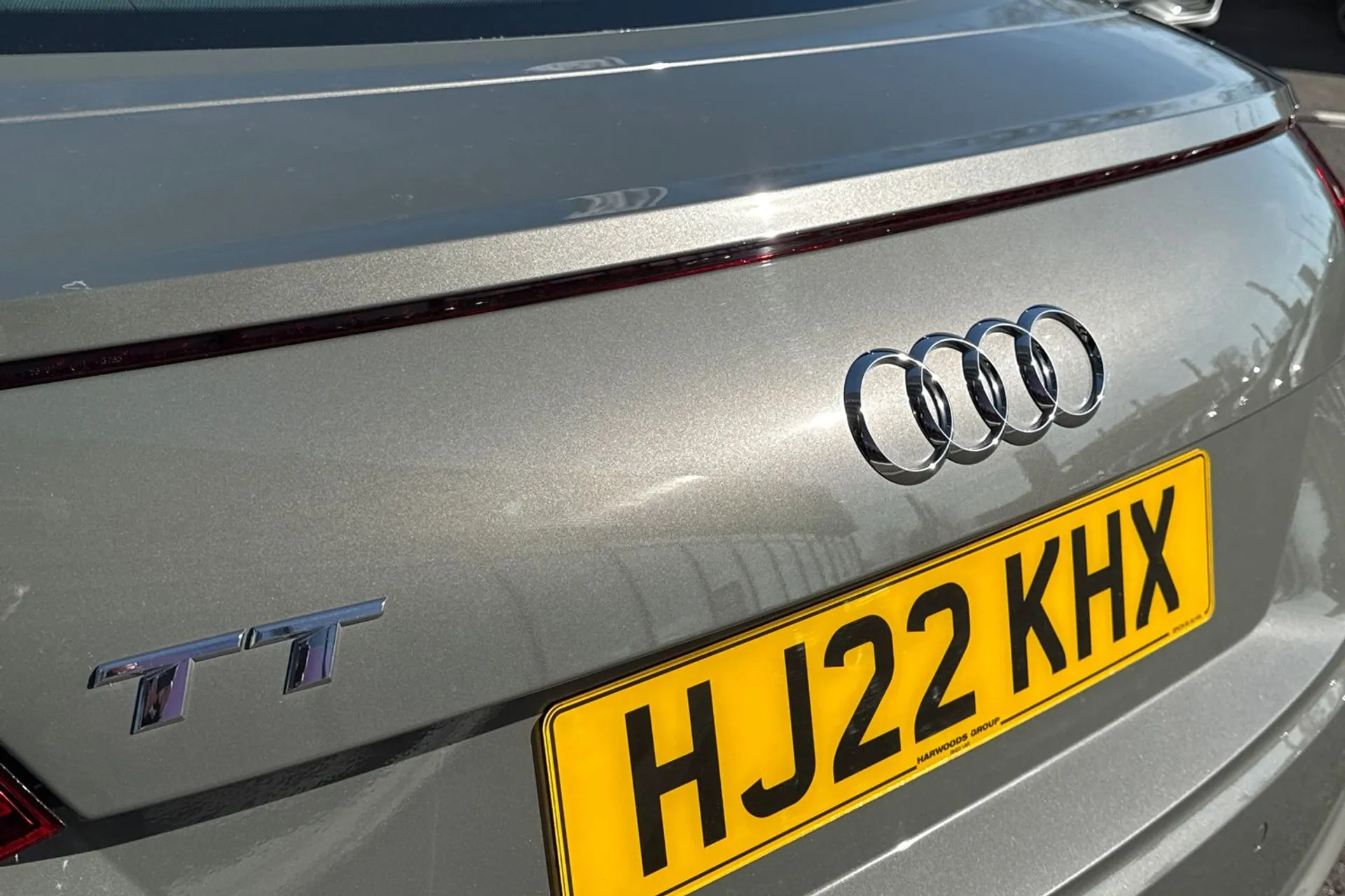 Audi TT thumbnail image number 28