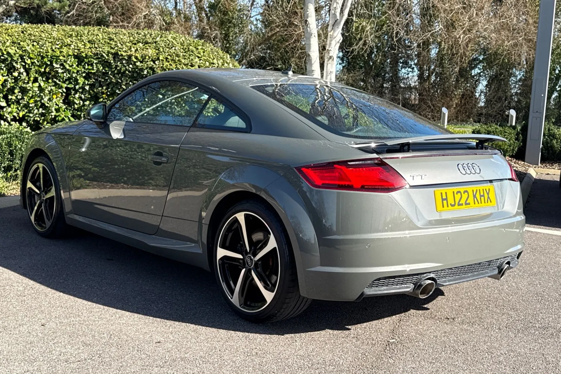 Audi TT thumbnail image number 13