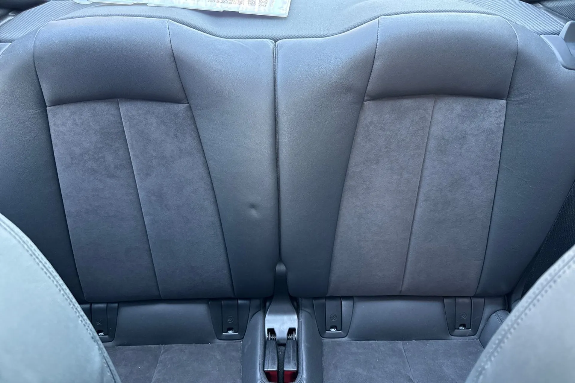 Audi TT thumbnail image number 45