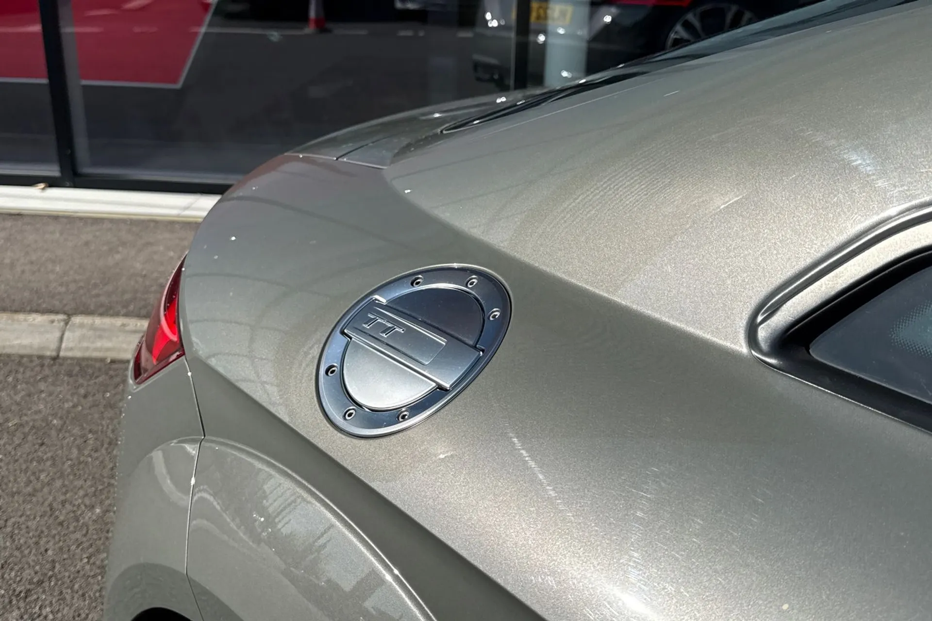 Audi TT thumbnail image number 32