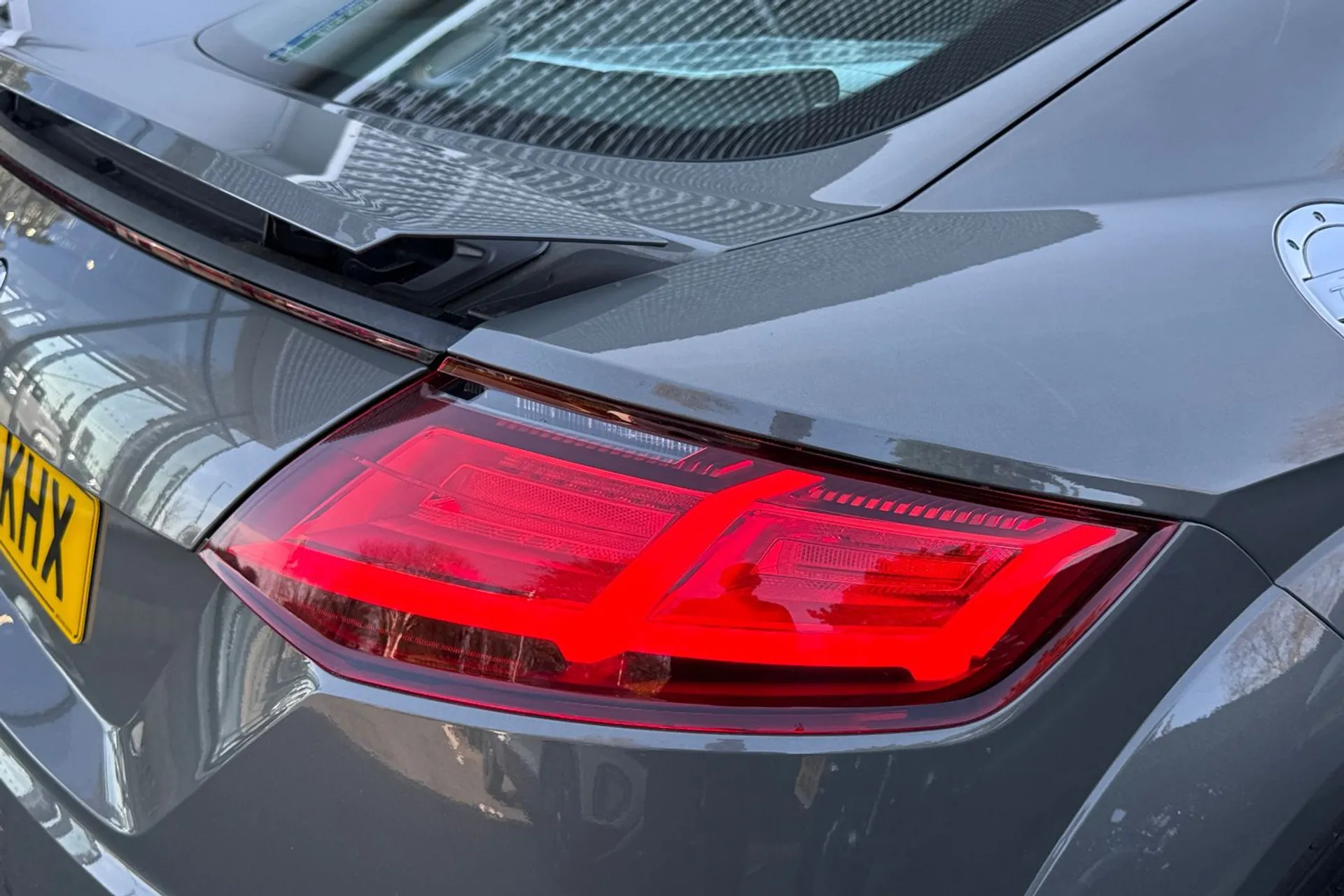 Audi TT thumbnail image number 42