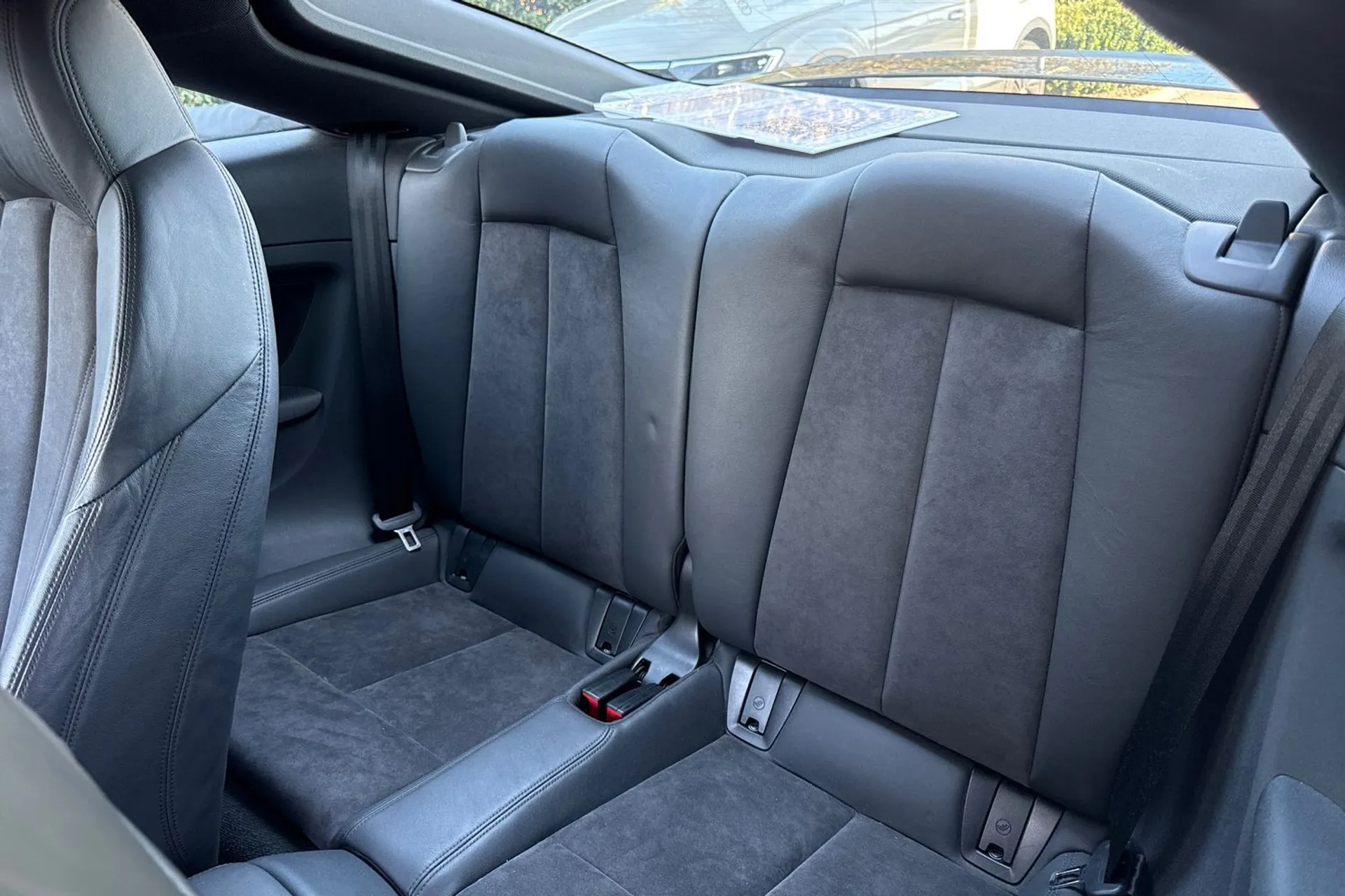 Audi TT thumbnail image number 36