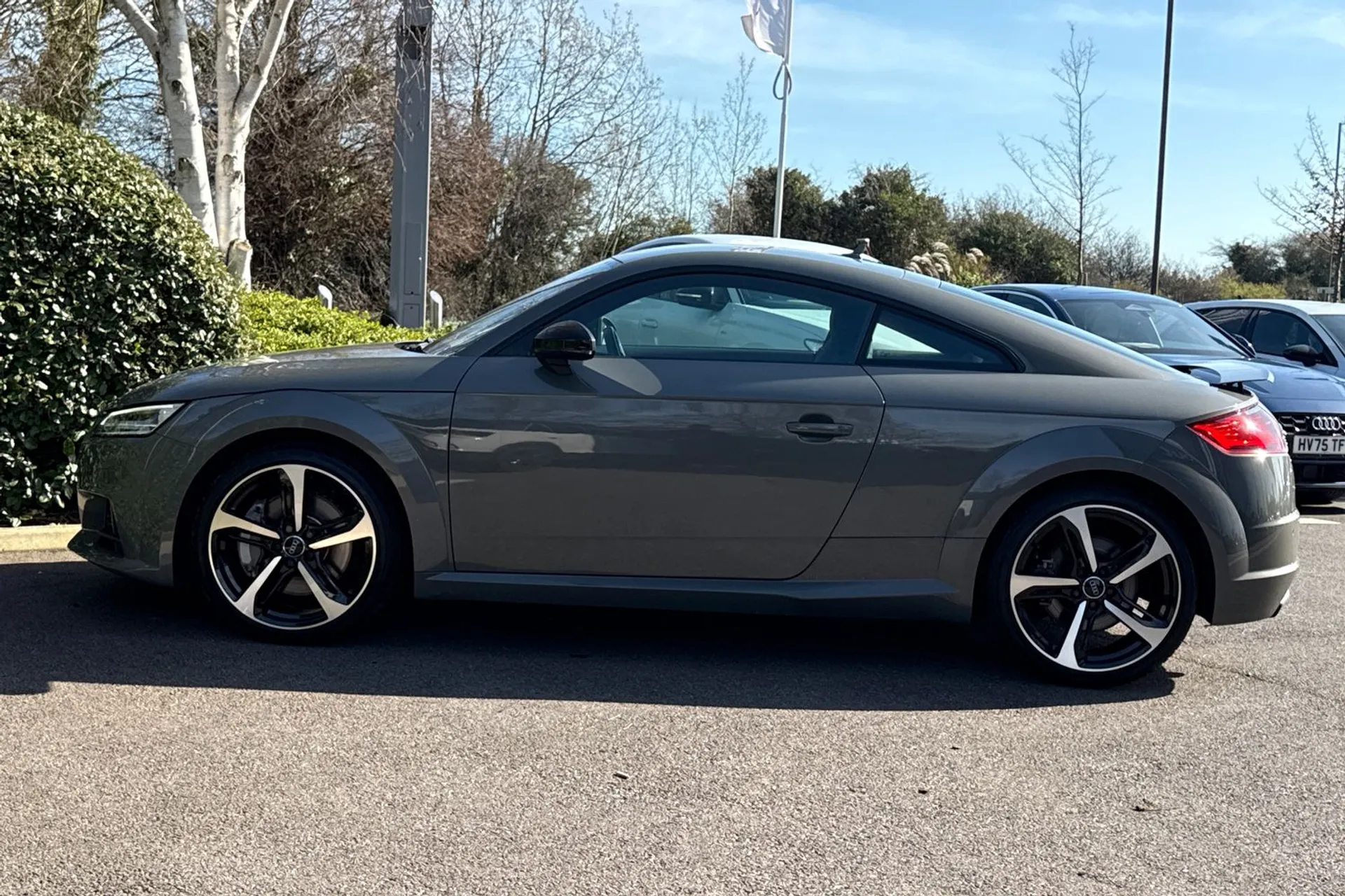 Audi TT thumbnail image number 15