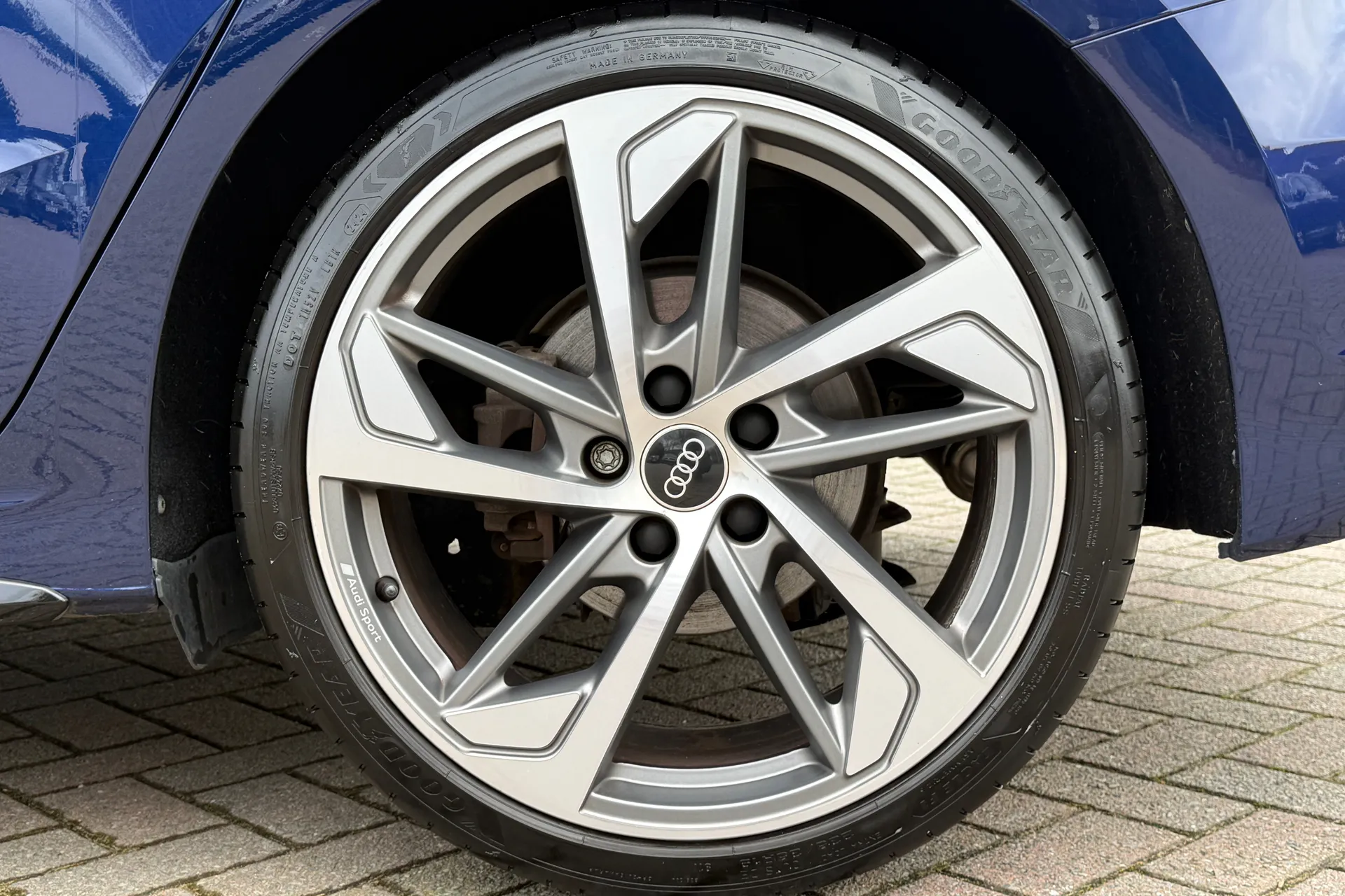 Audi A3 thumbnail image number 6