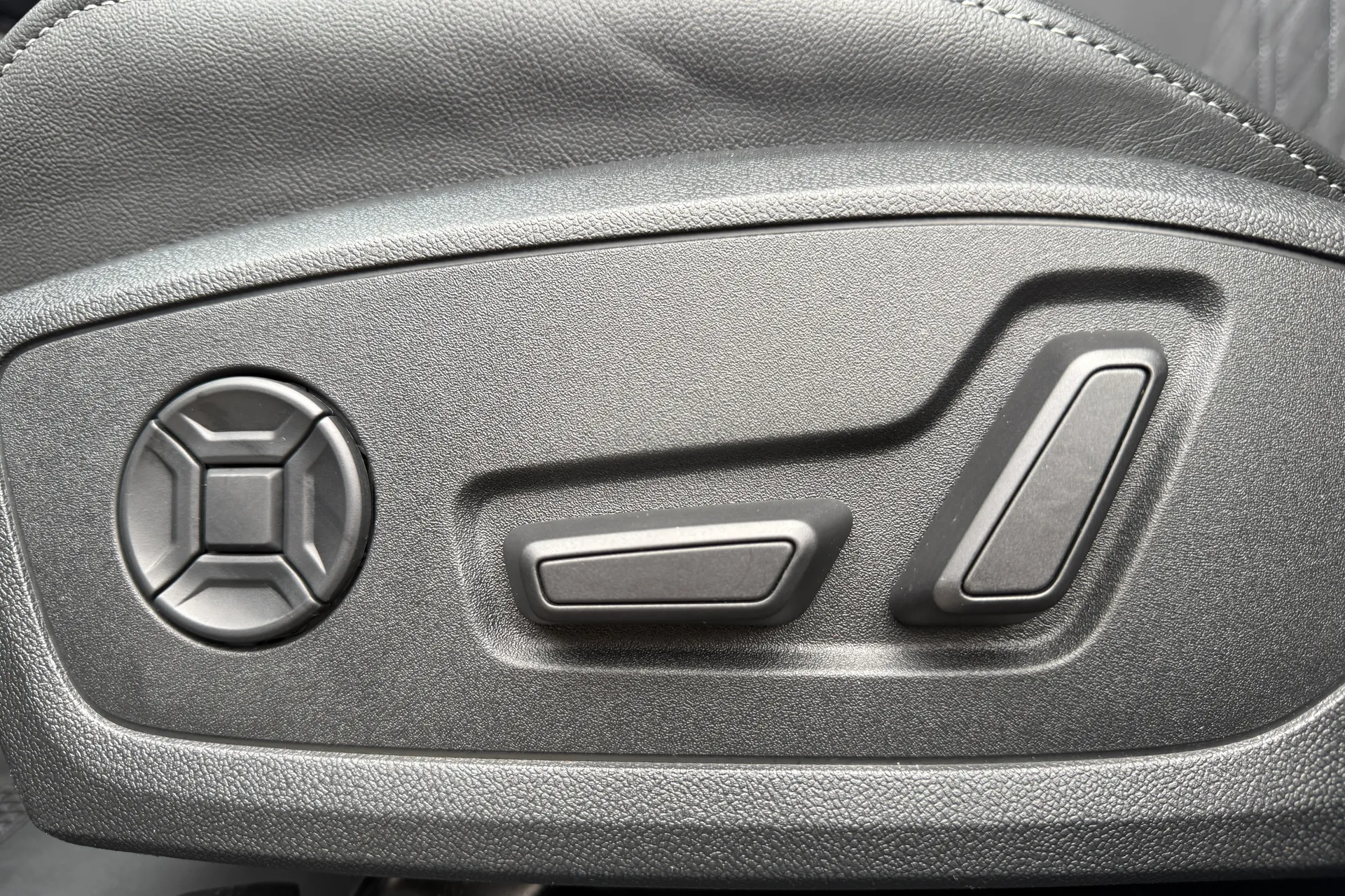 Audi A3 thumbnail image number 13