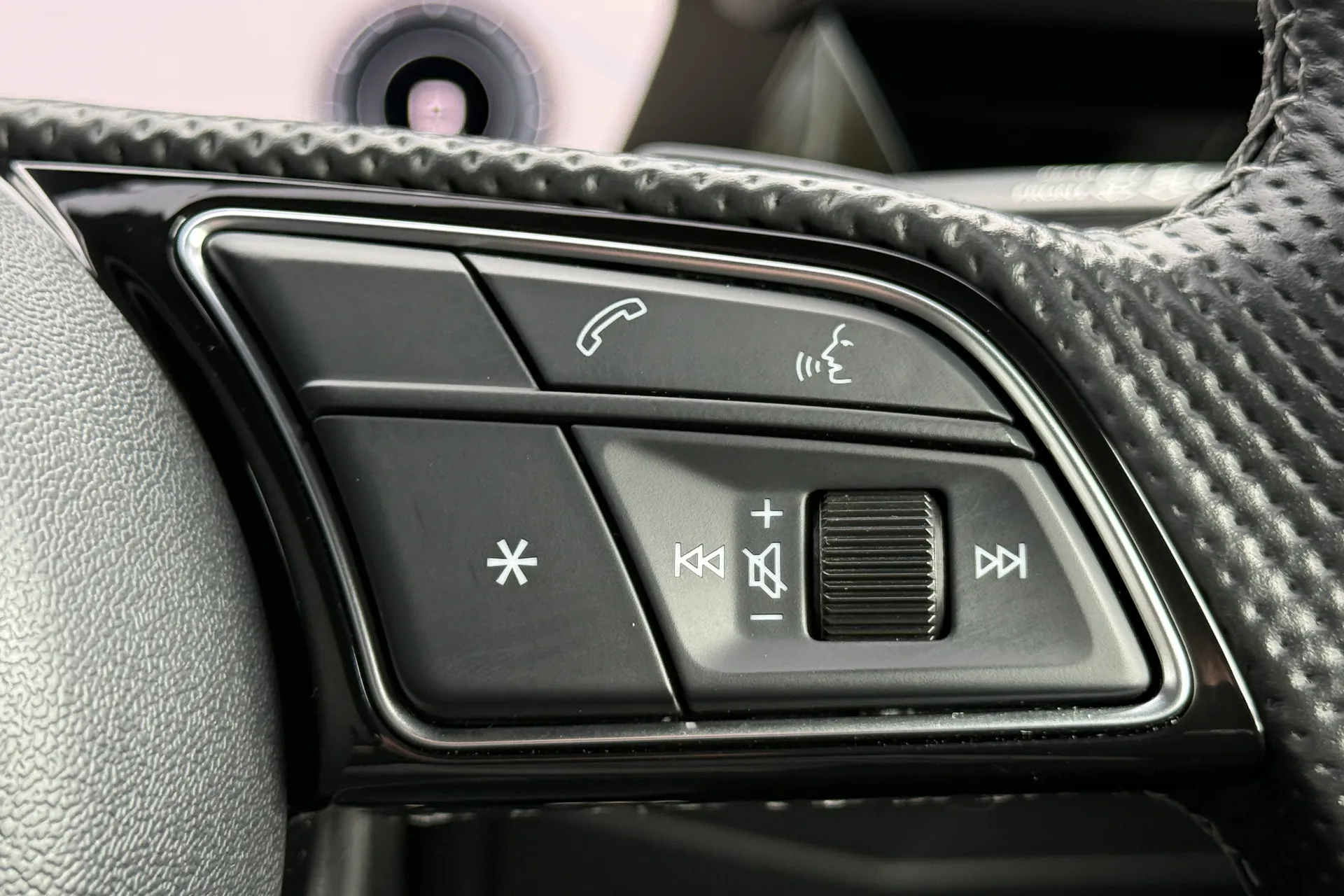 Audi A3 thumbnail image number 19