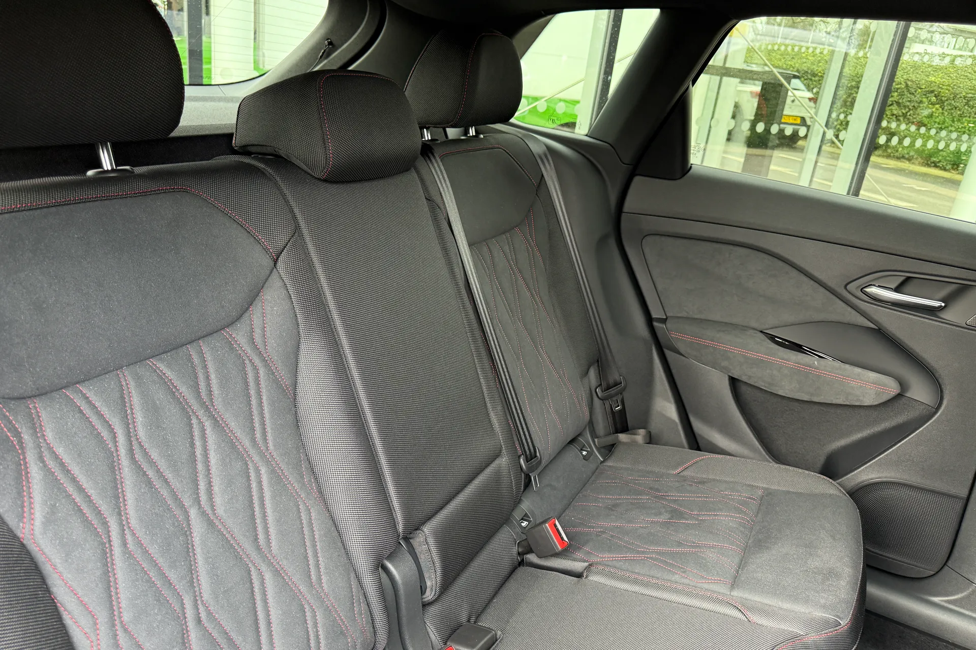 Audi Q3 thumbnail image number 40