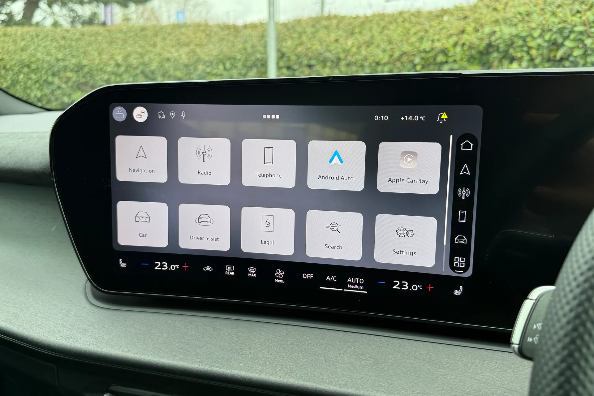 Audi Q3 thumbnail image number 30