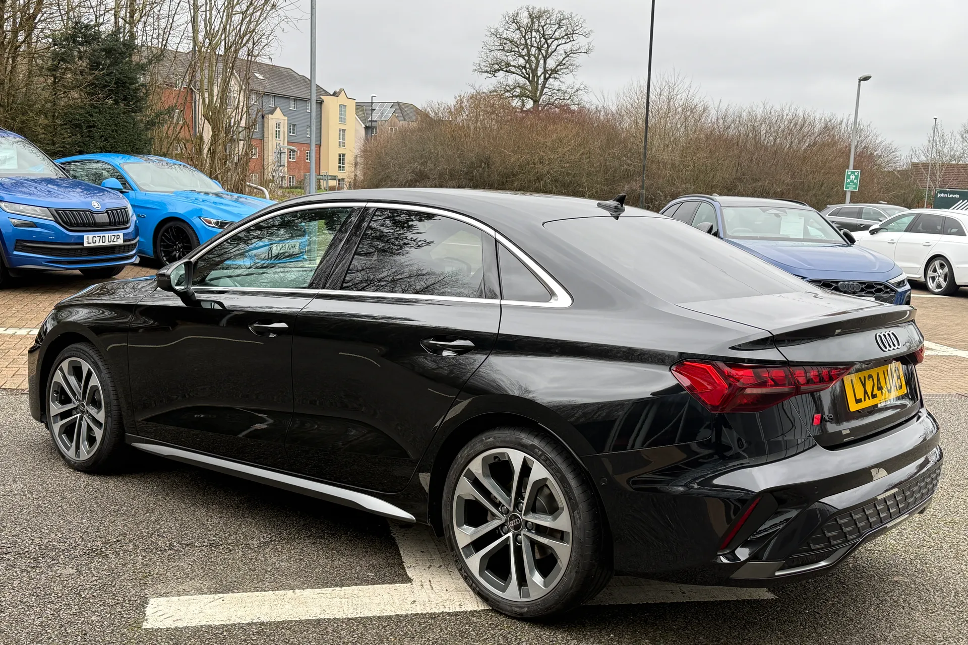 Audi A3 thumbnail image number 43