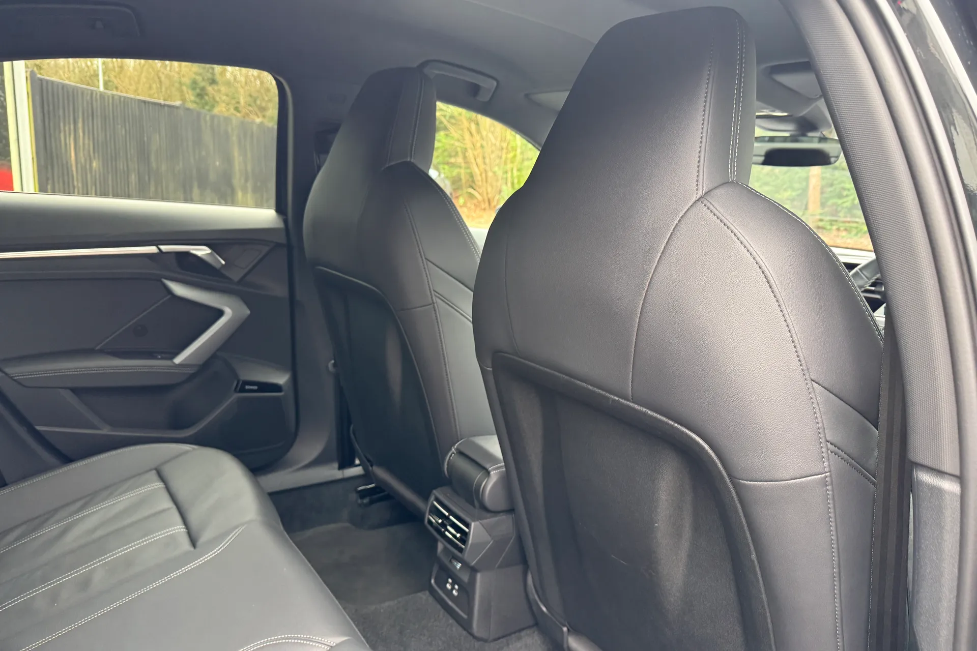 Audi A3 thumbnail image number 32