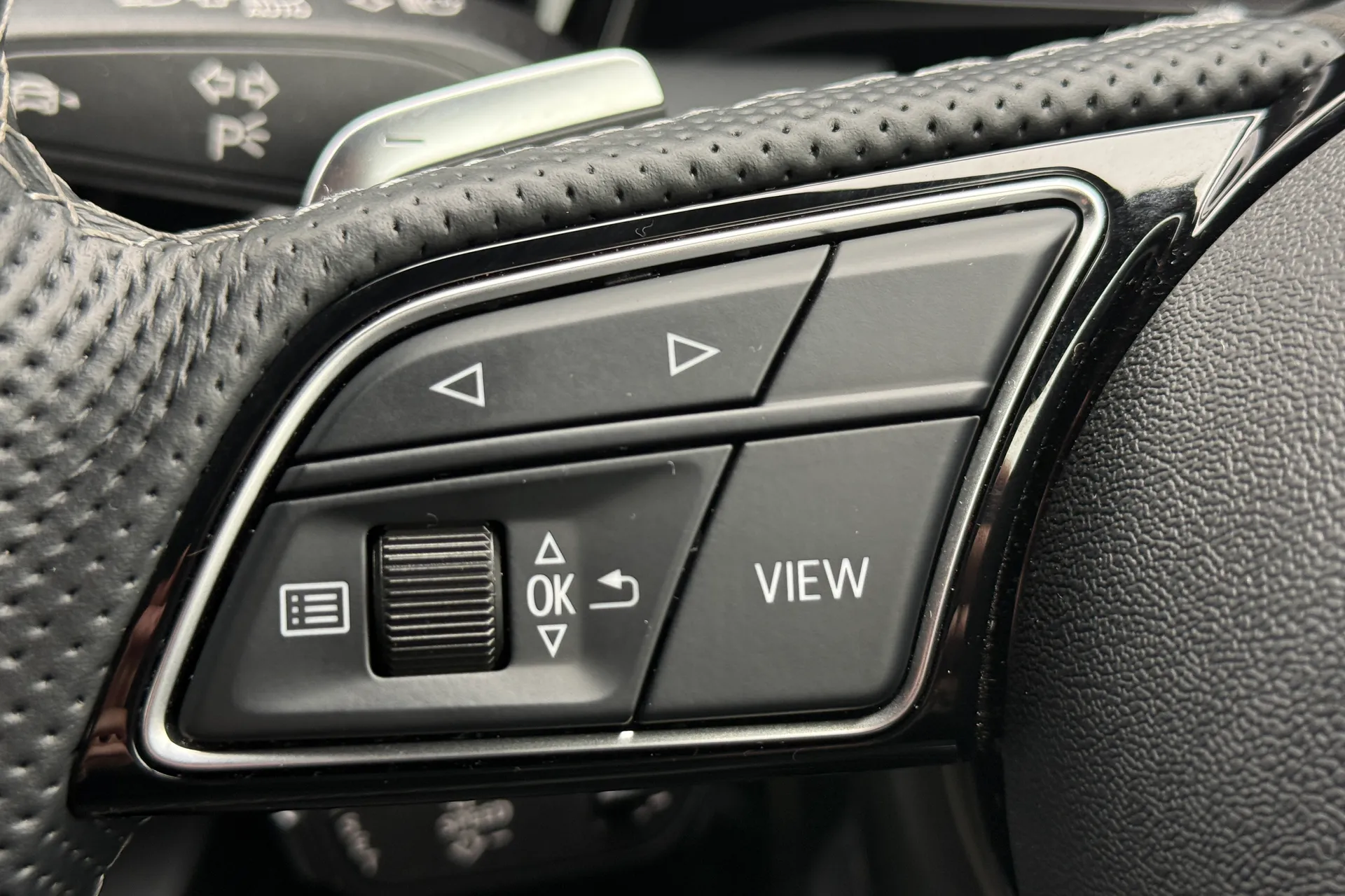 Audi A3 thumbnail image number 13