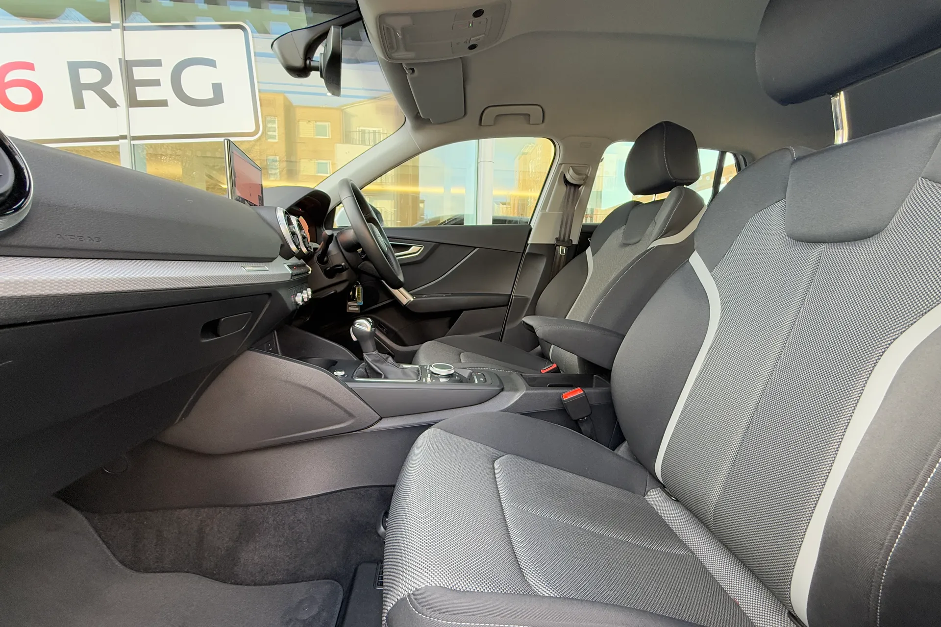 Audi Q2 thumbnail image number 49