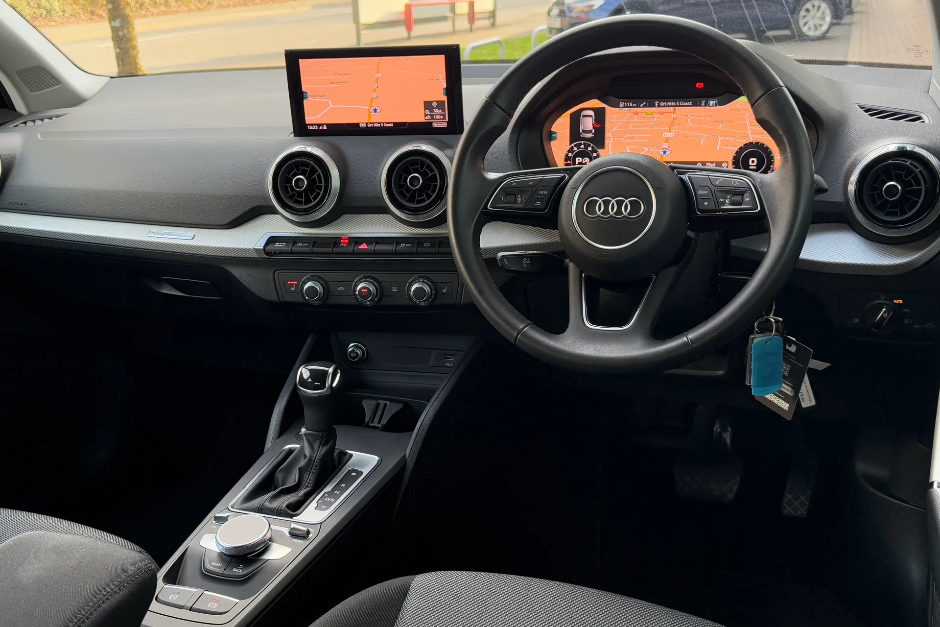 Audi Q2 thumbnail image number 34