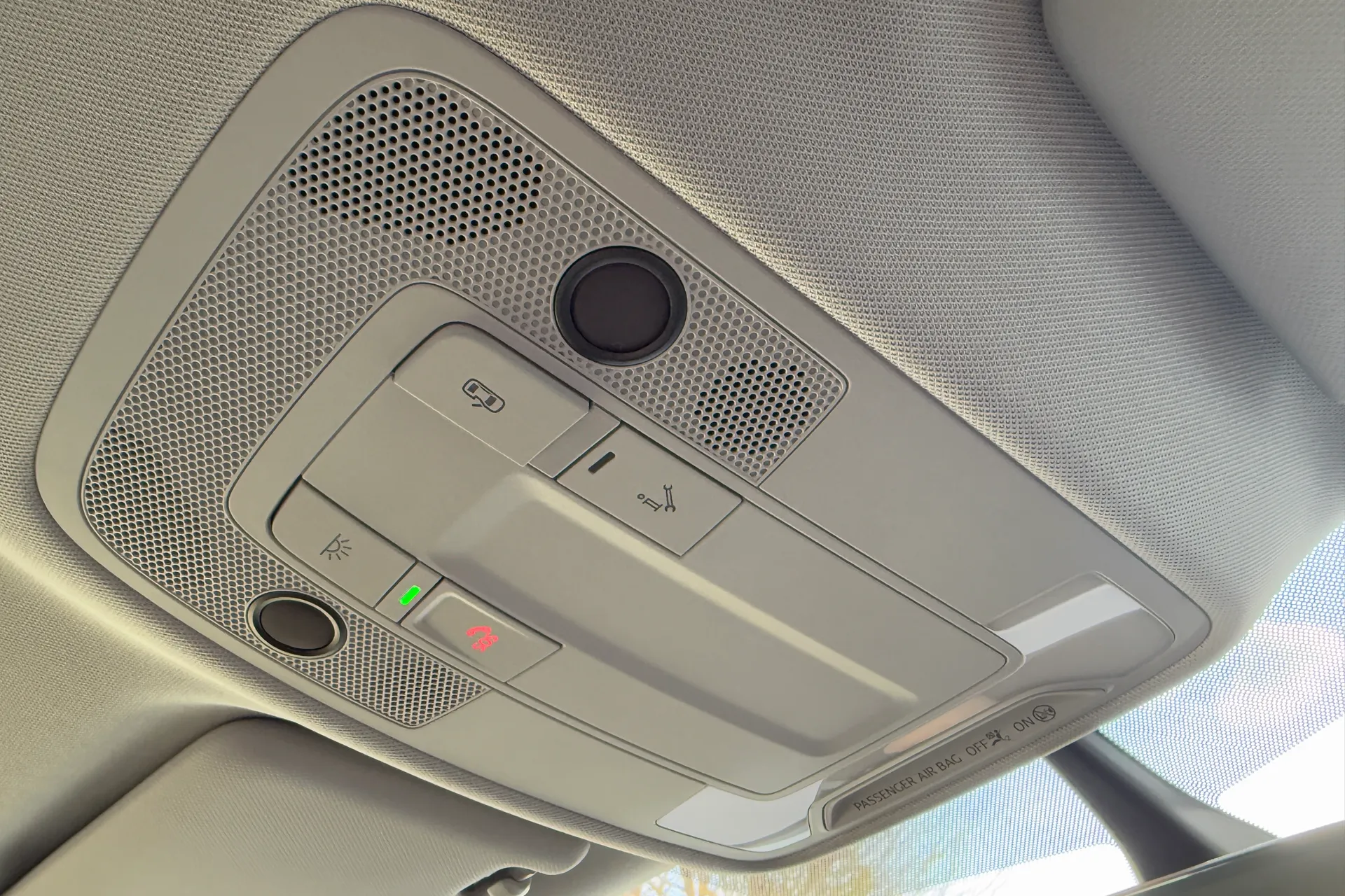 Audi Q2 thumbnail image number 28