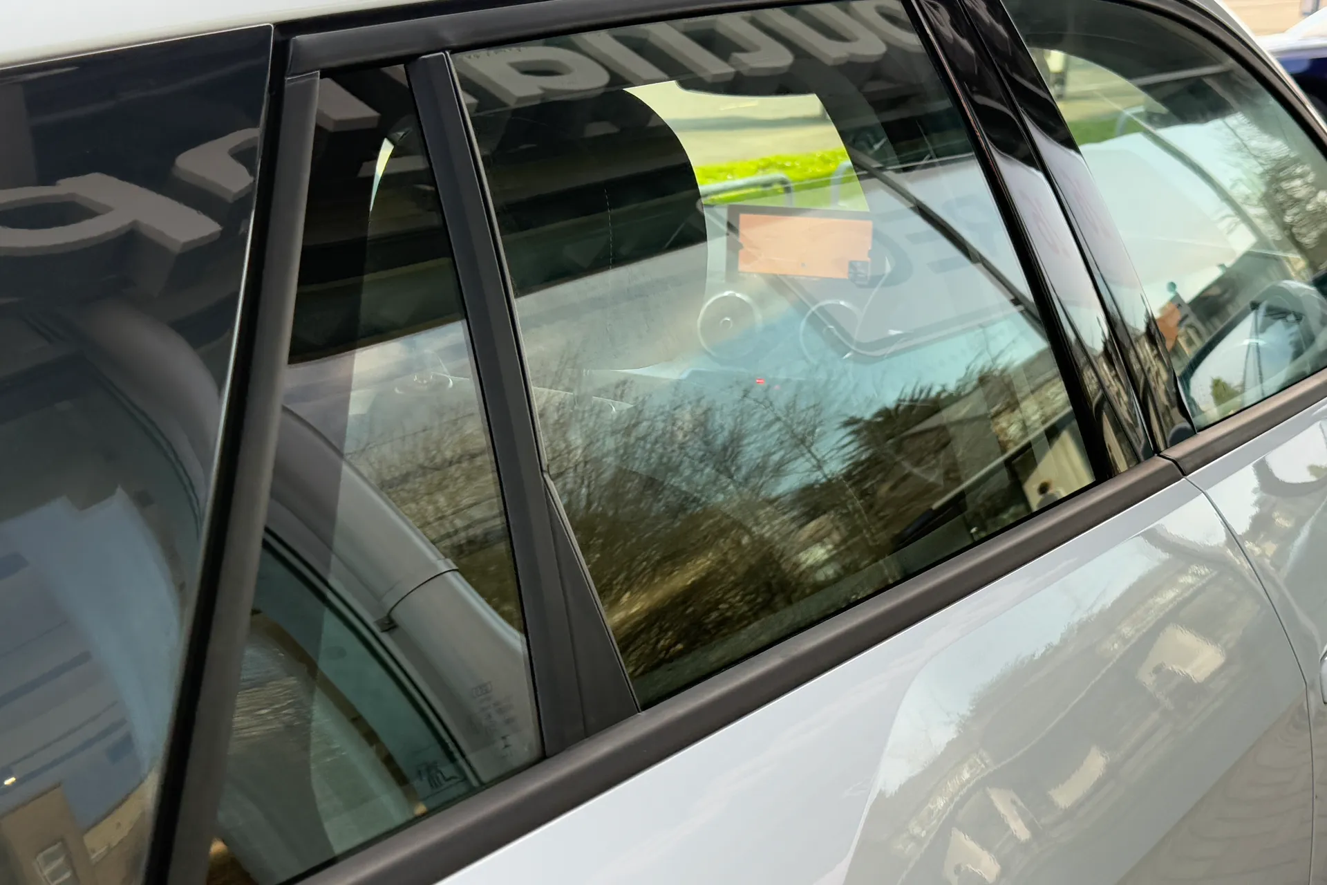 Audi Q2 thumbnail image number 33