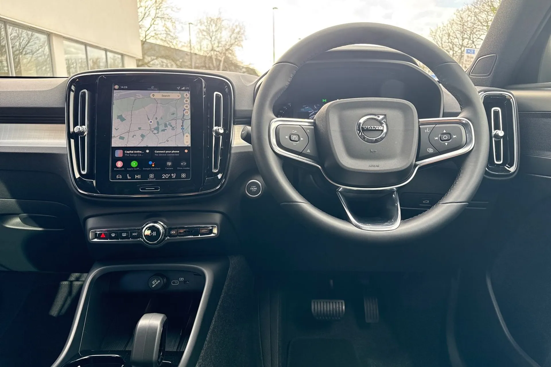 Volvo XC40 thumbnail image number 34