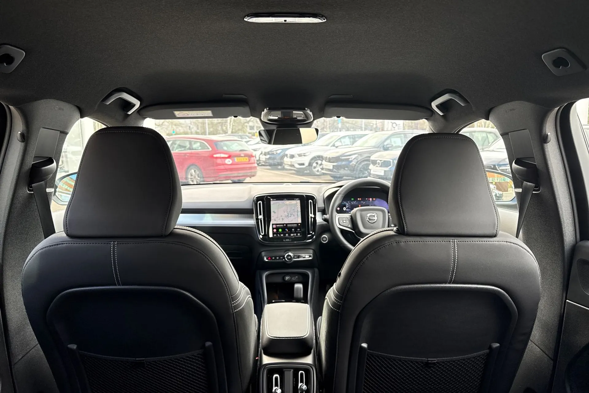 Volvo XC40 thumbnail image number 22