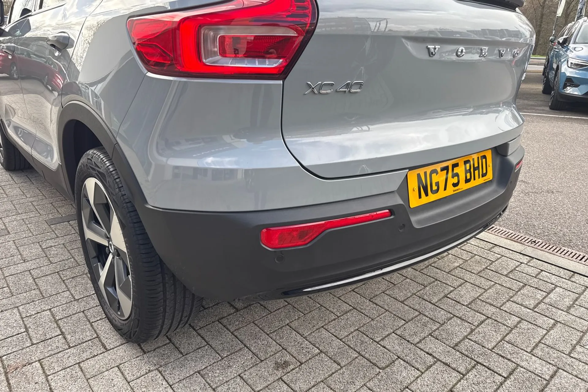 Volvo XC40 thumbnail image number 18