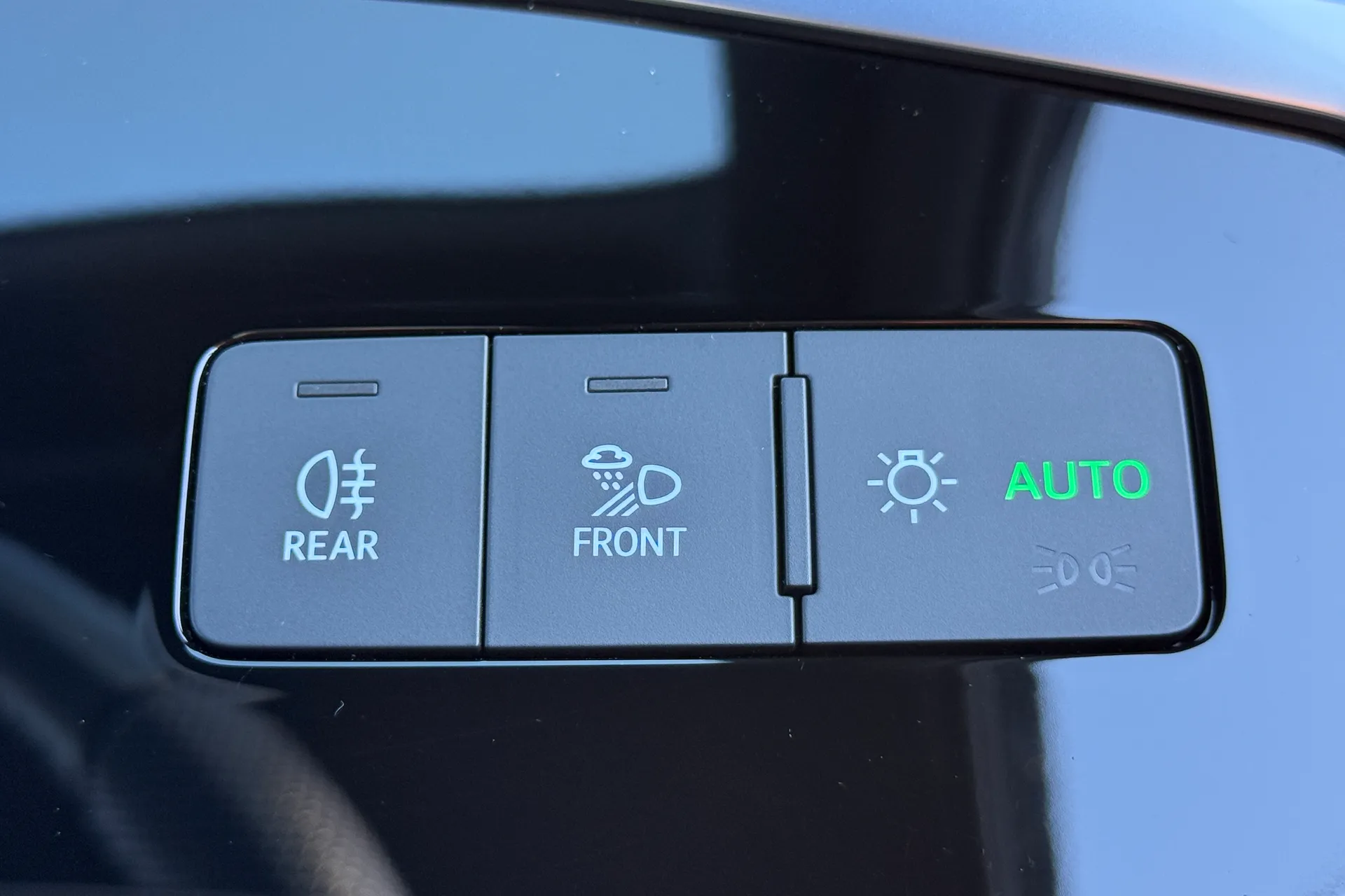 Audi Q3 thumbnail image number 22