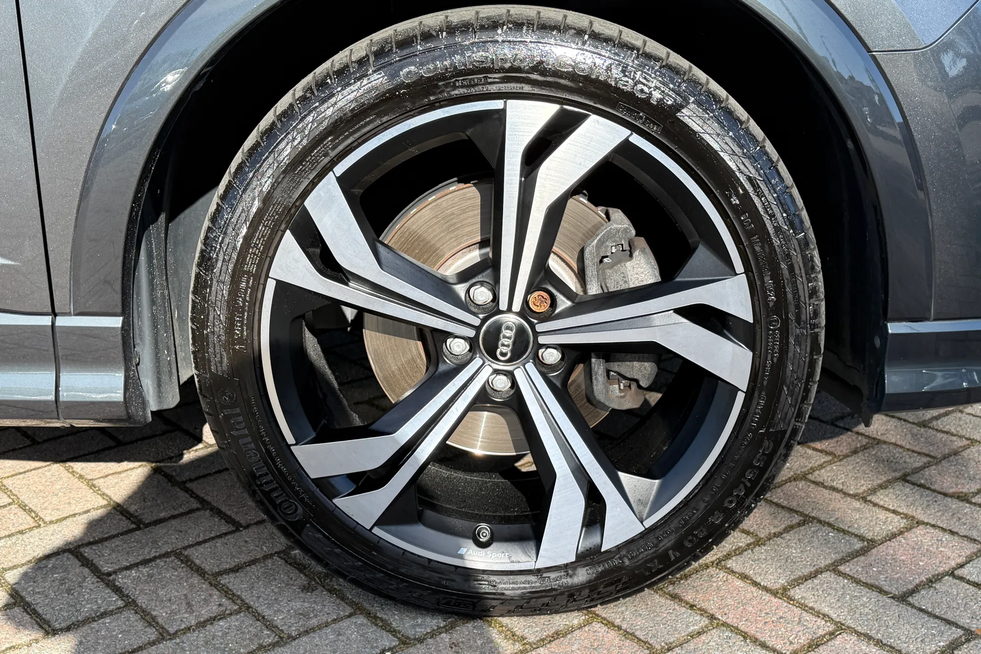 Audi Q3 thumbnail image number 47