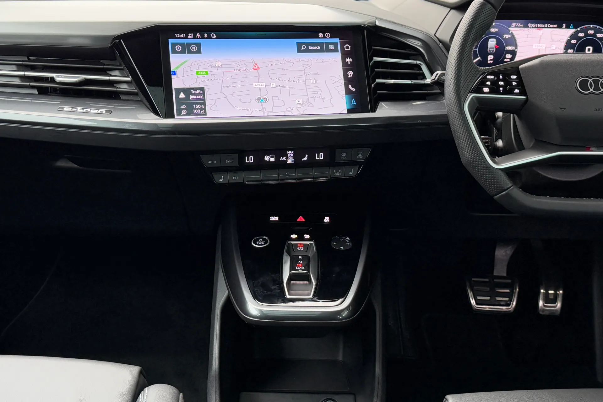 Audi Q4 thumbnail image number 40