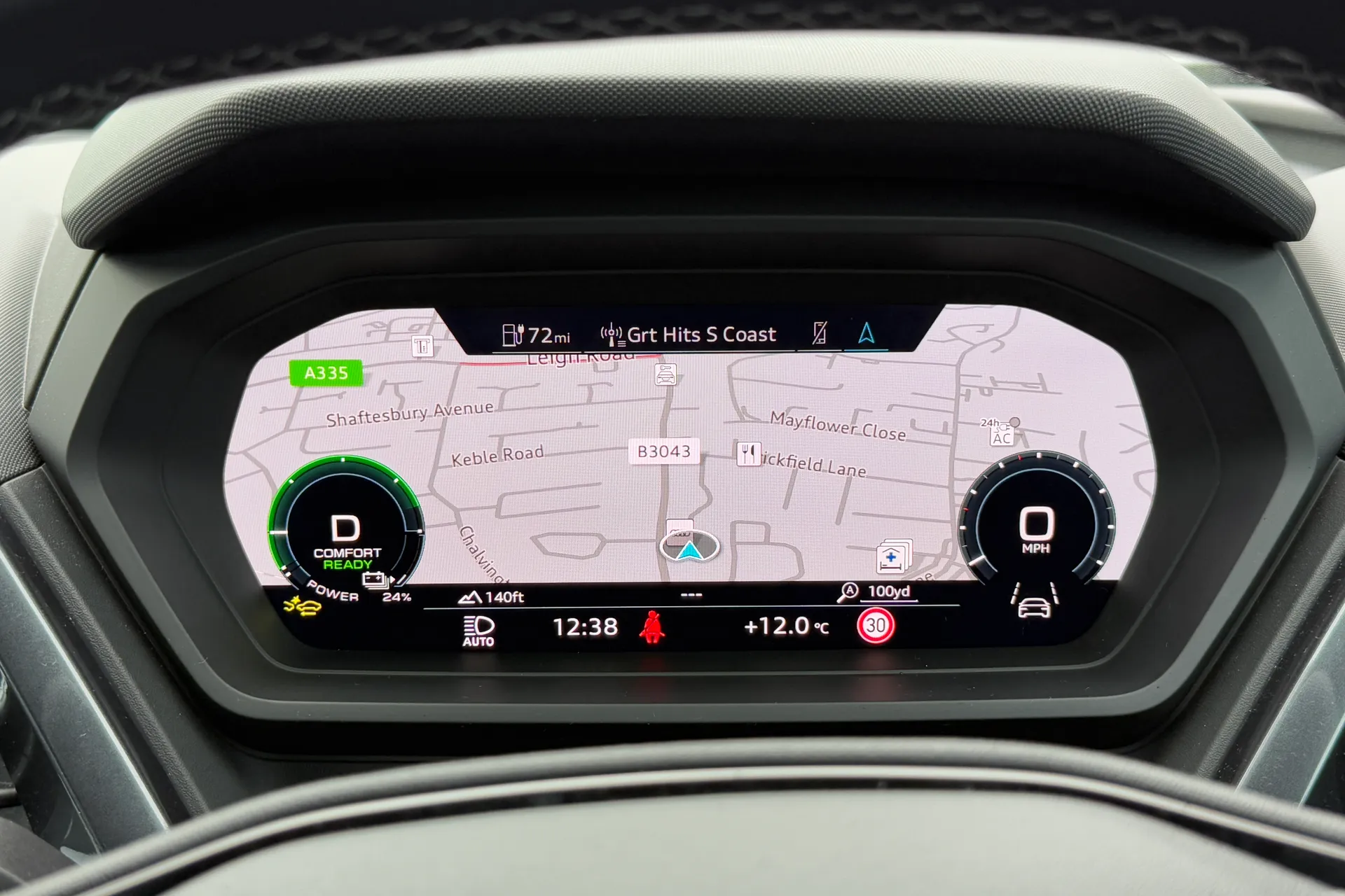 Audi Q4 thumbnail image number 9