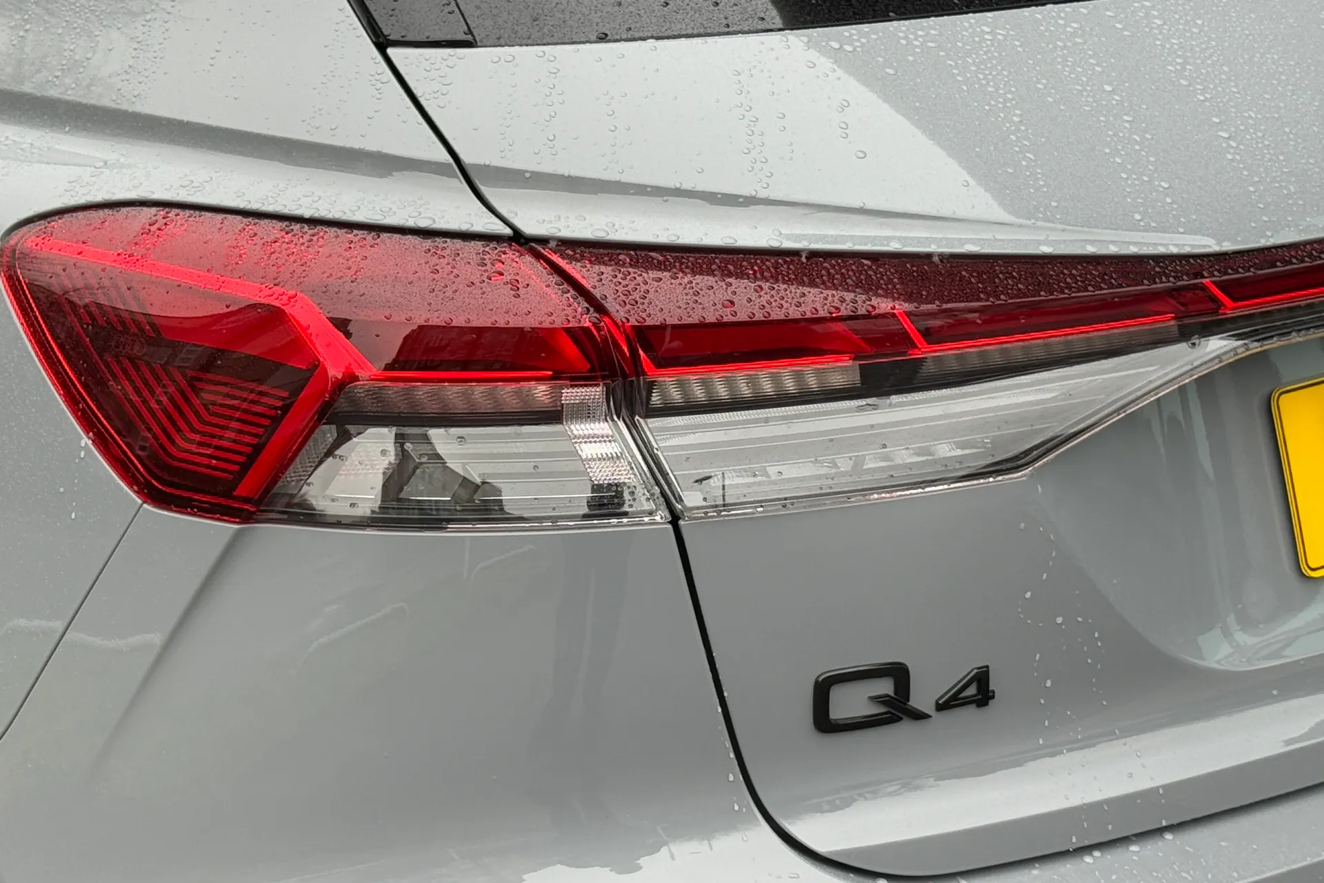 Audi Q4 thumbnail image number 47