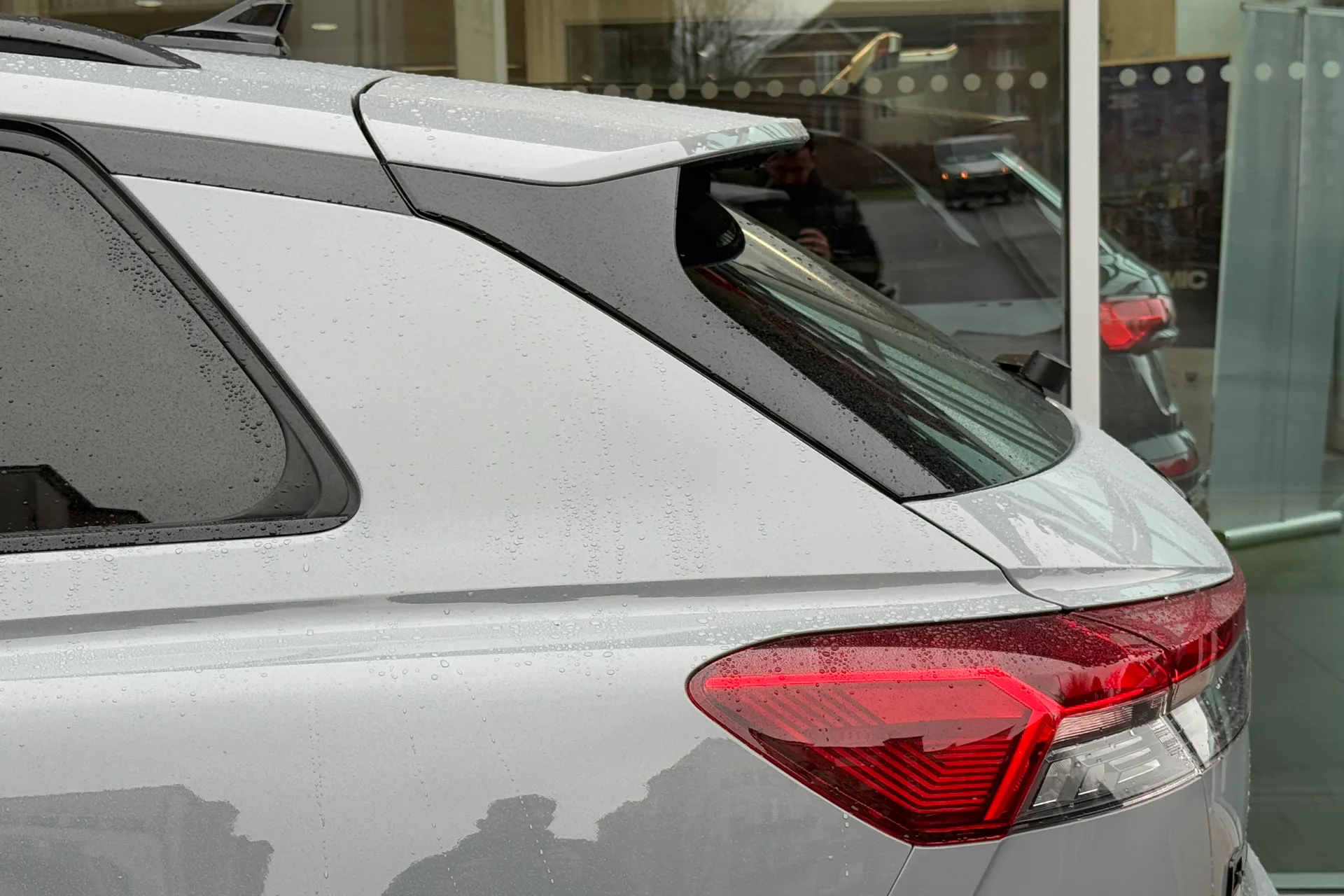 Audi Q4 thumbnail image number 48