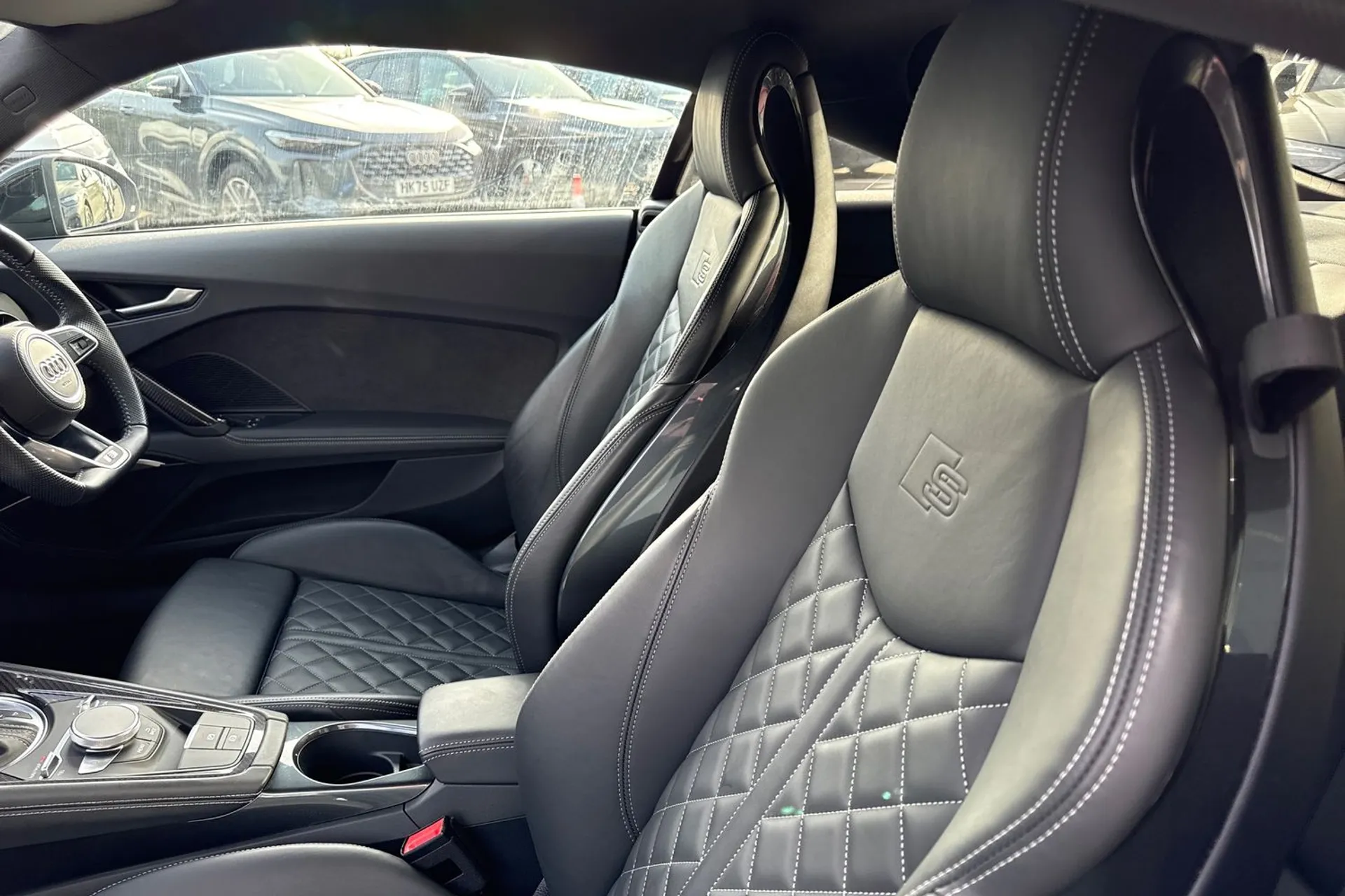 Audi TT thumbnail image number 29