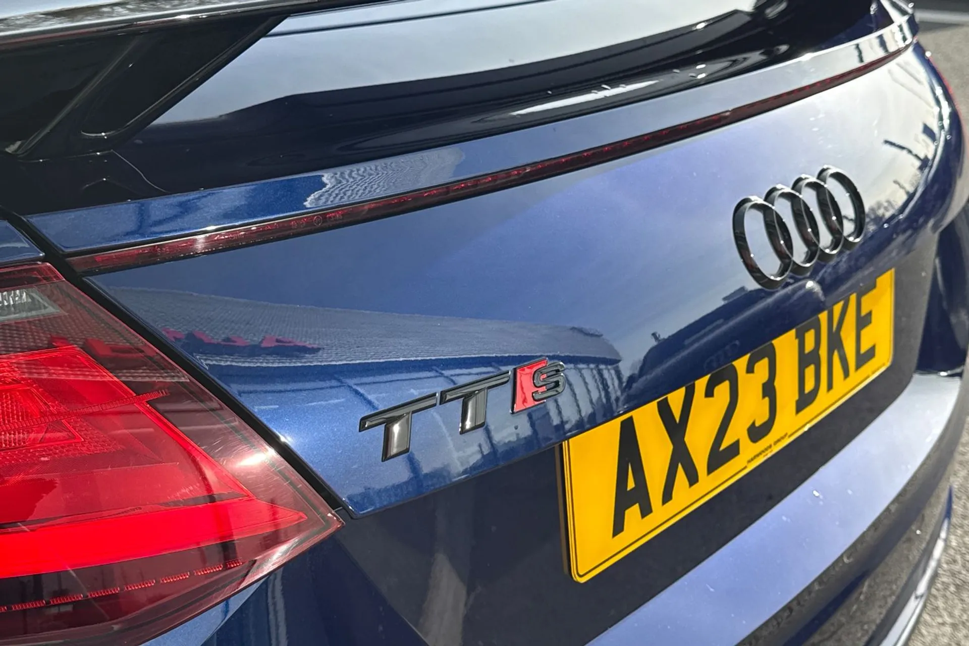 Audi TT thumbnail image number 27