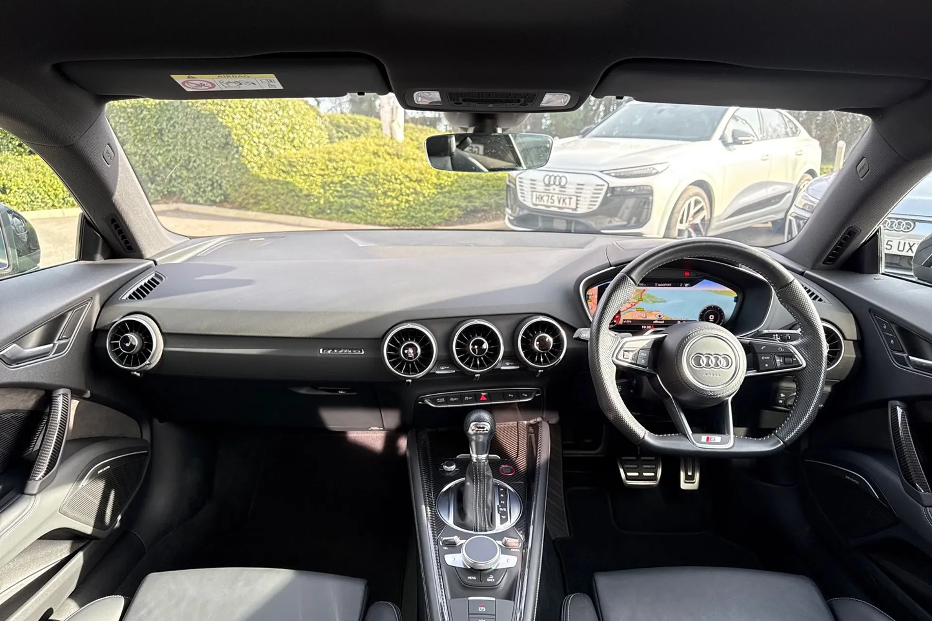 Audi TT thumbnail image number 3