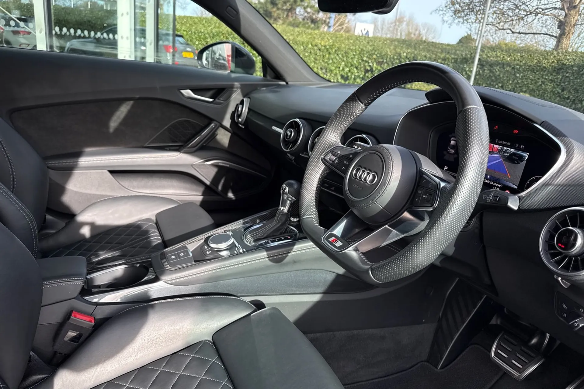 Audi TT thumbnail image number 47