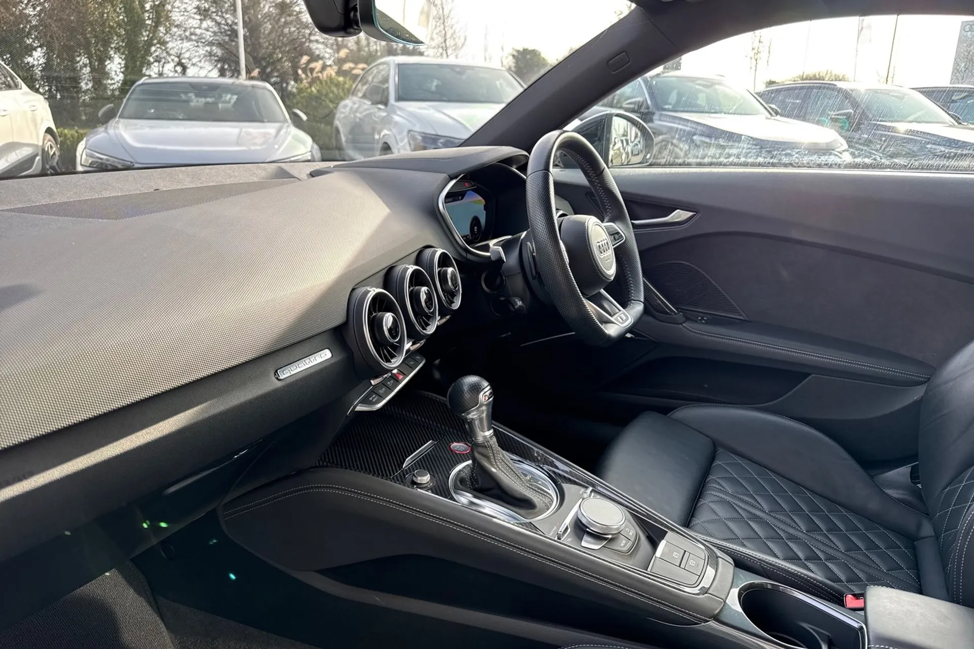 Audi TT thumbnail image number 48