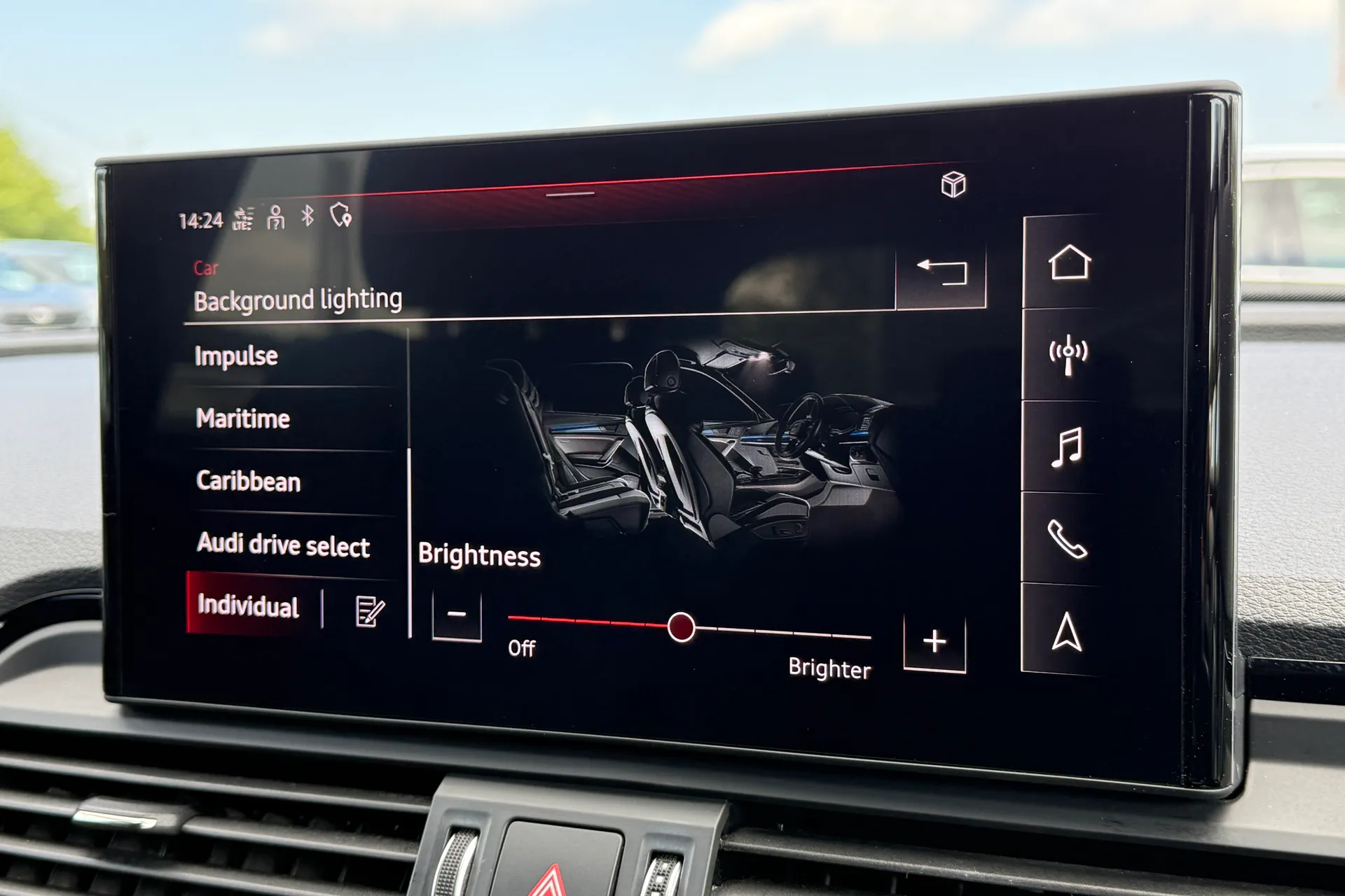 Audi Q5 thumbnail image number 14