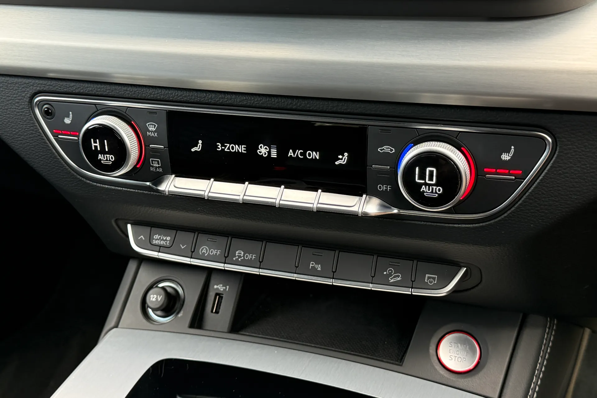 Audi Q5 thumbnail image number 19