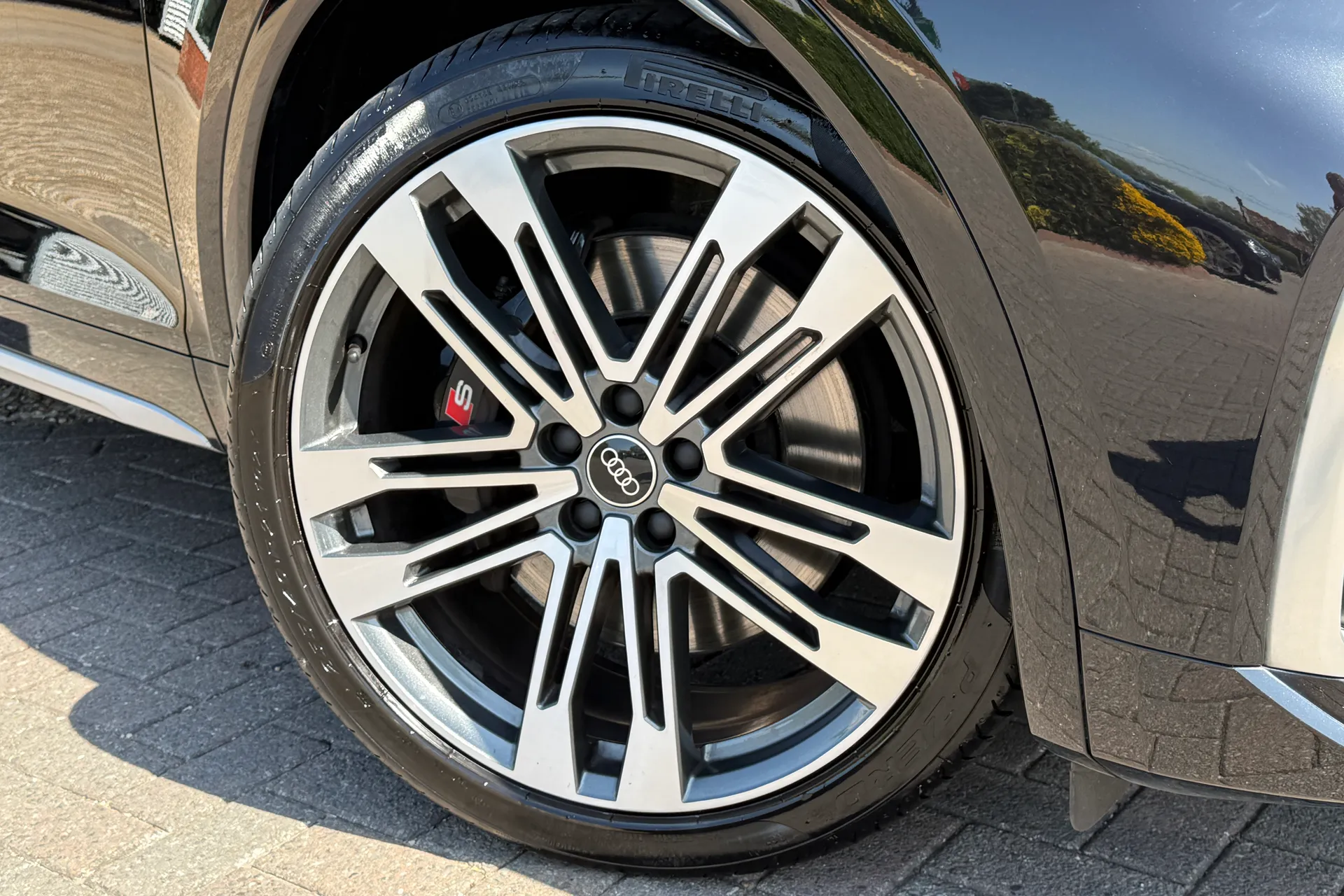Audi Q5 thumbnail image number 7